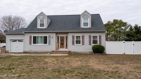 Homes For Sale - 484 Woodhaven Boulevard<br/> Bayville, NJ 08721