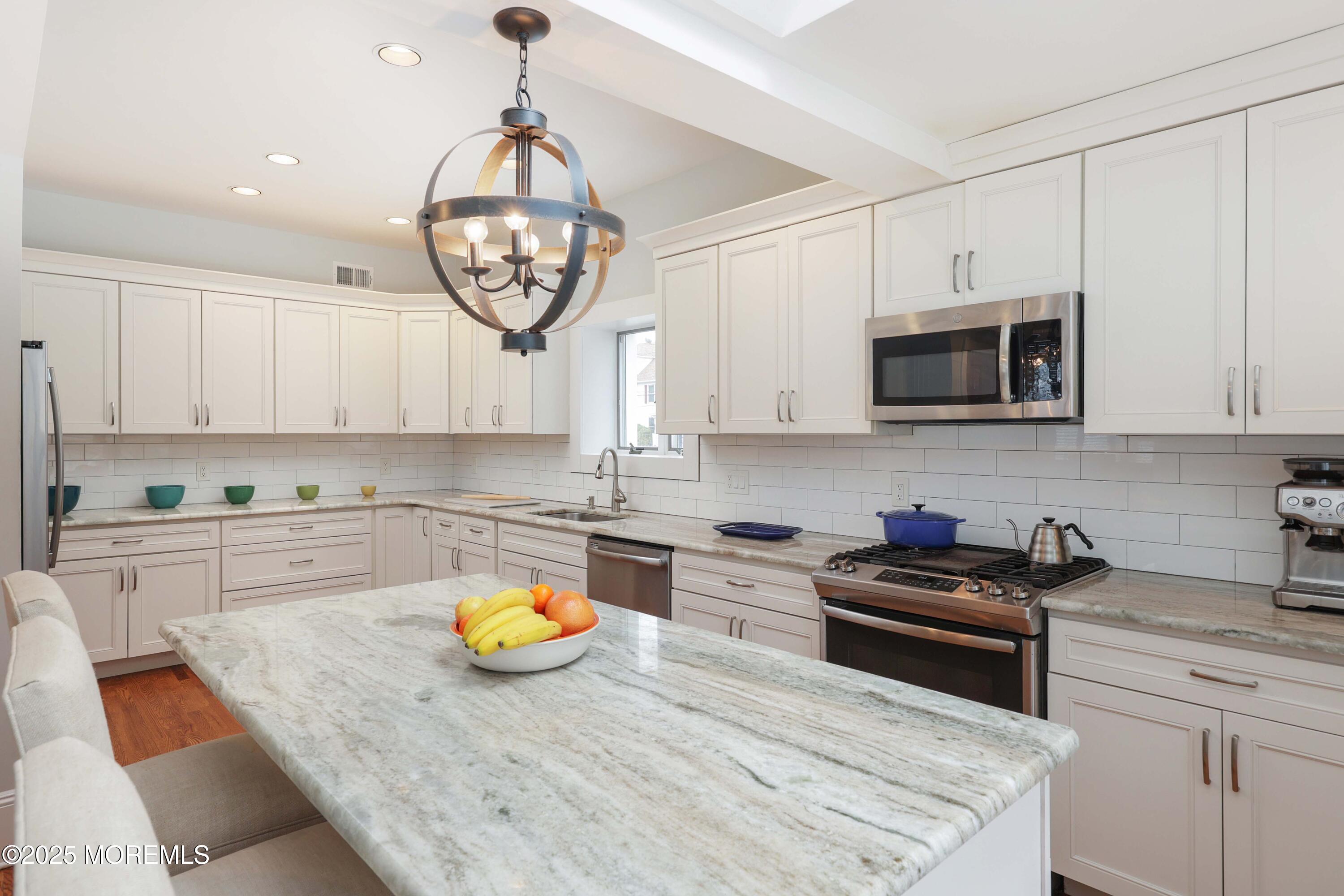 59 Peters Place, Red Bank, New Jersey image 16