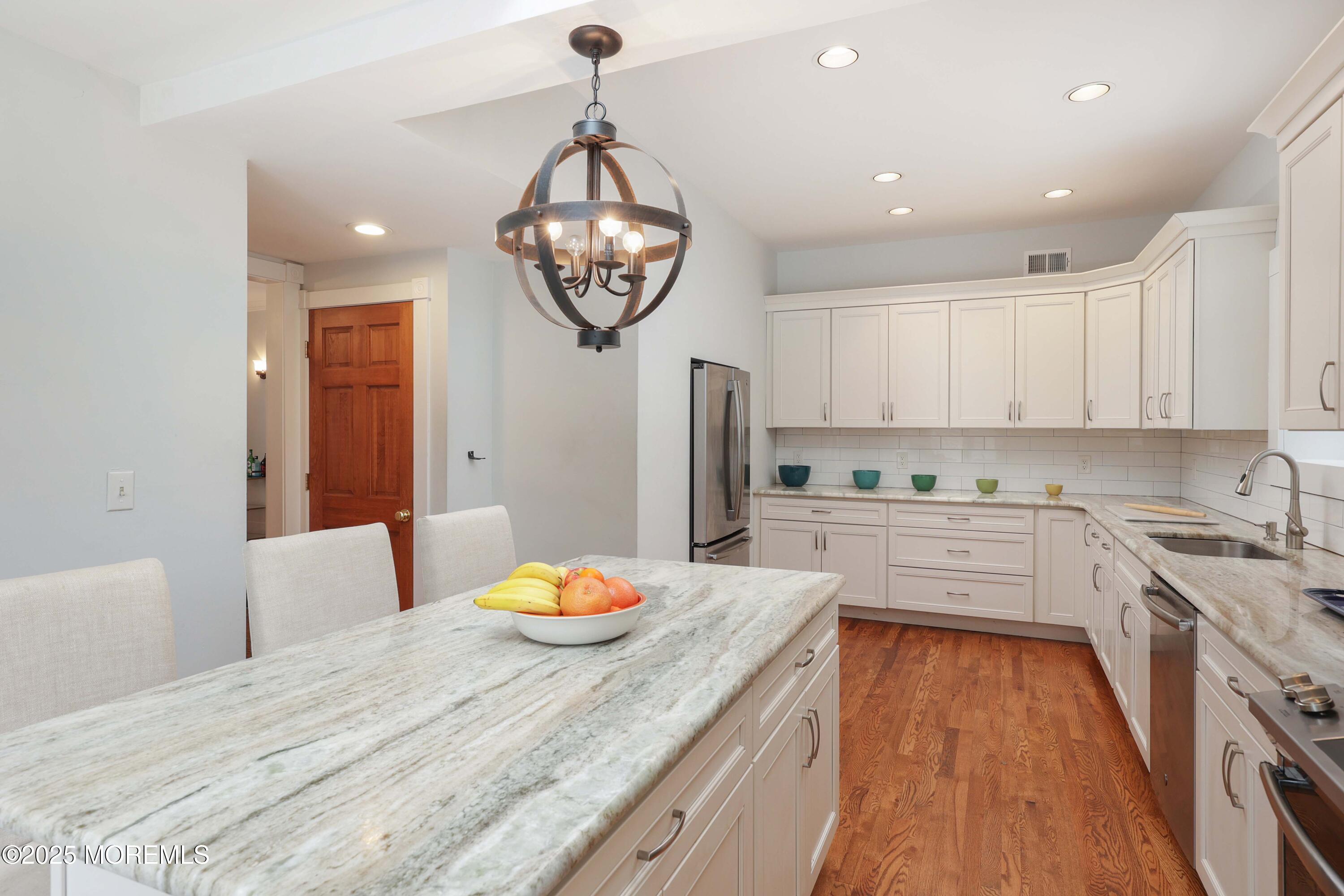 59 Peters Place, Red Bank, New Jersey image 13