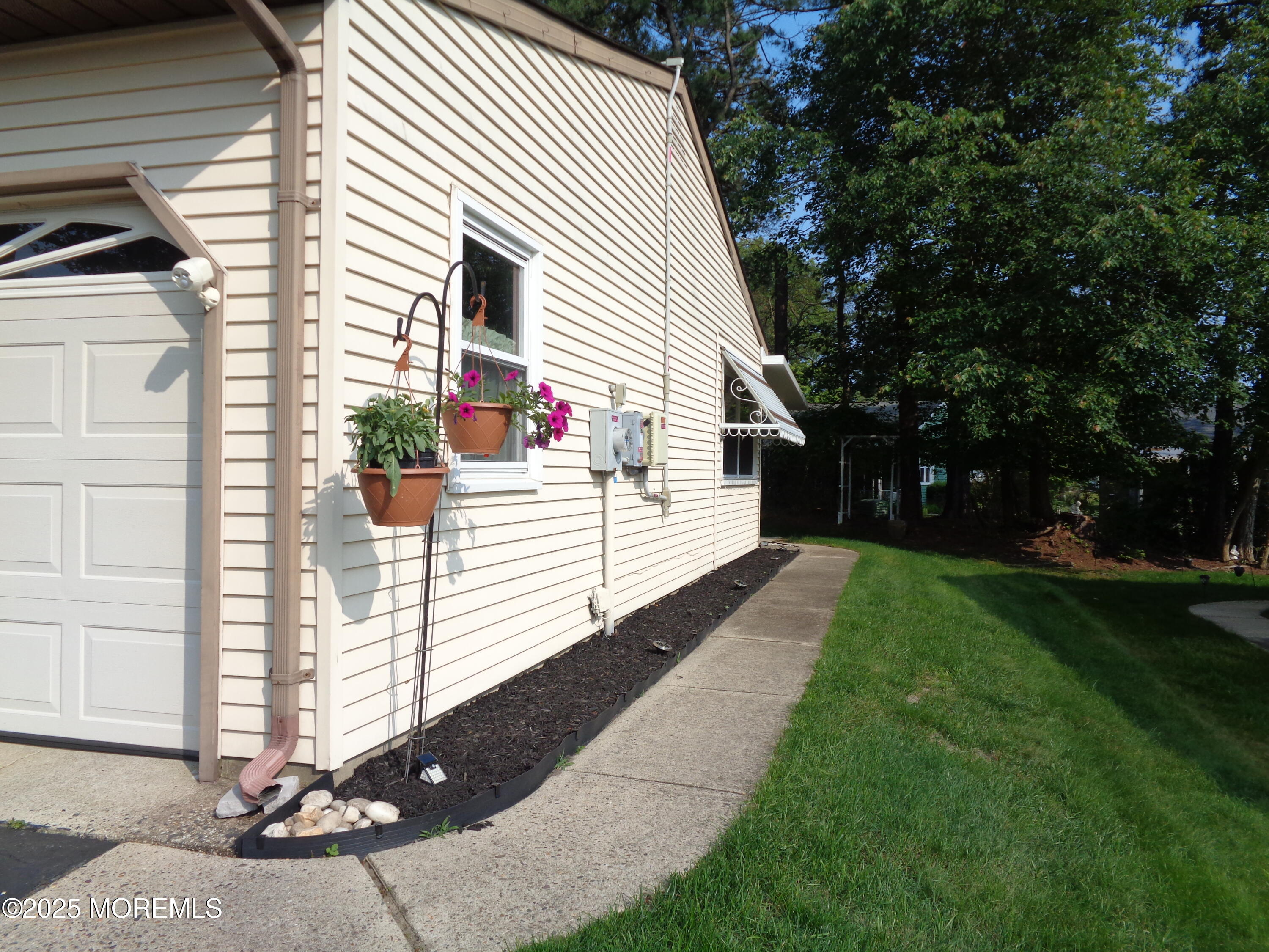 13 Berry Hill Road, Whiting, New Jersey image 2