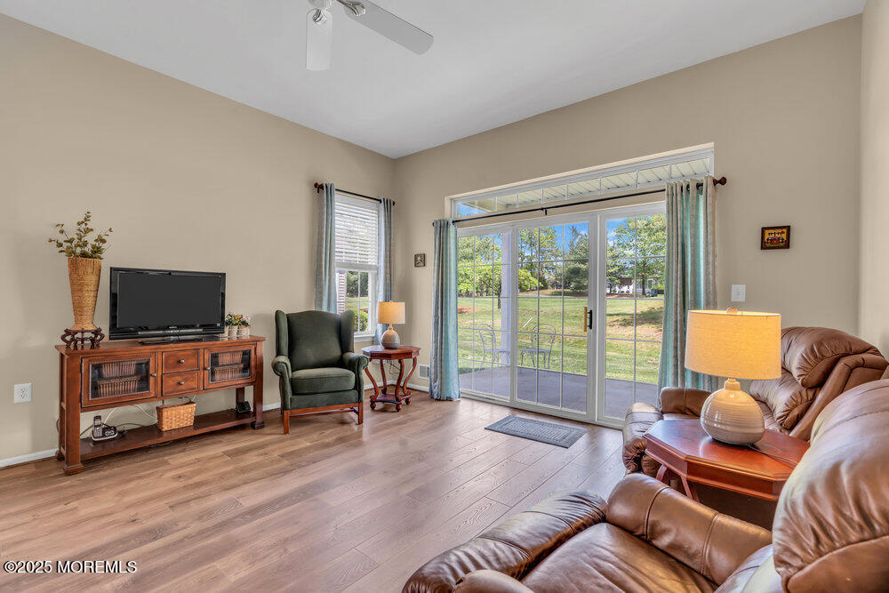 63 Merion Lane, Jackson, New Jersey image 15