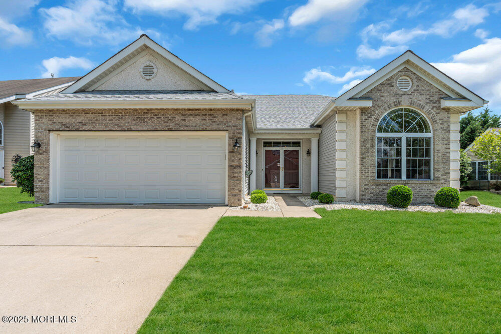 63 Merion Lane, Jackson, New Jersey image 2