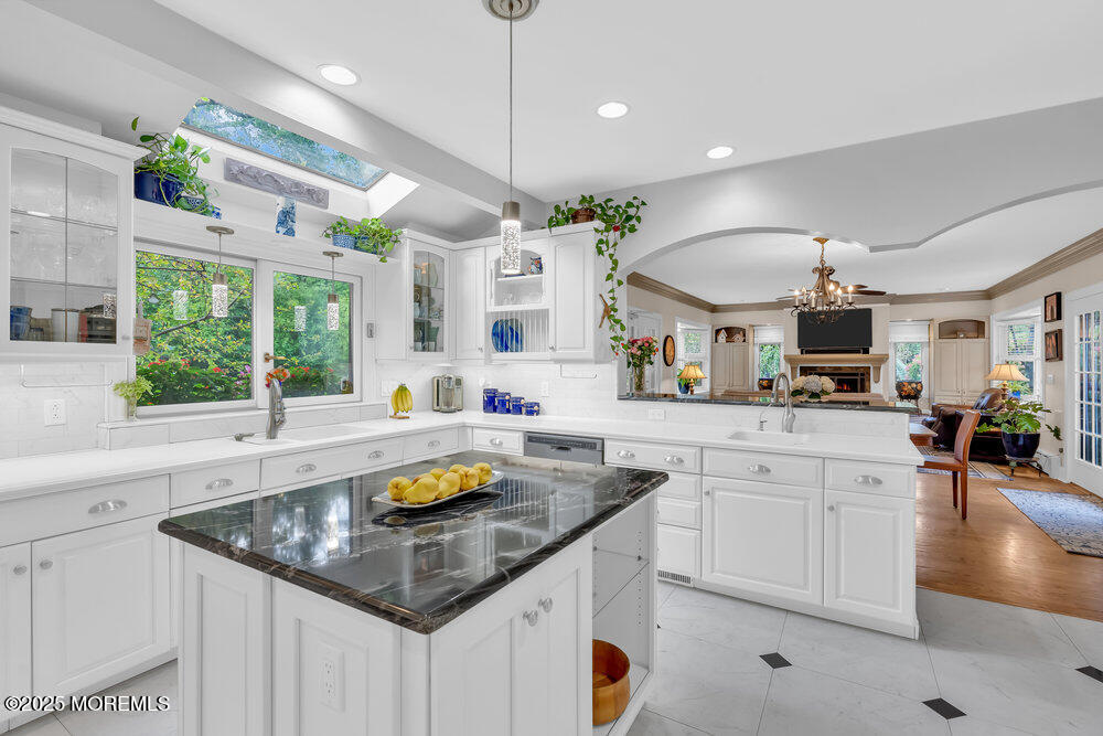 39 Bingham Avenue, Rumson, New Jersey image 4