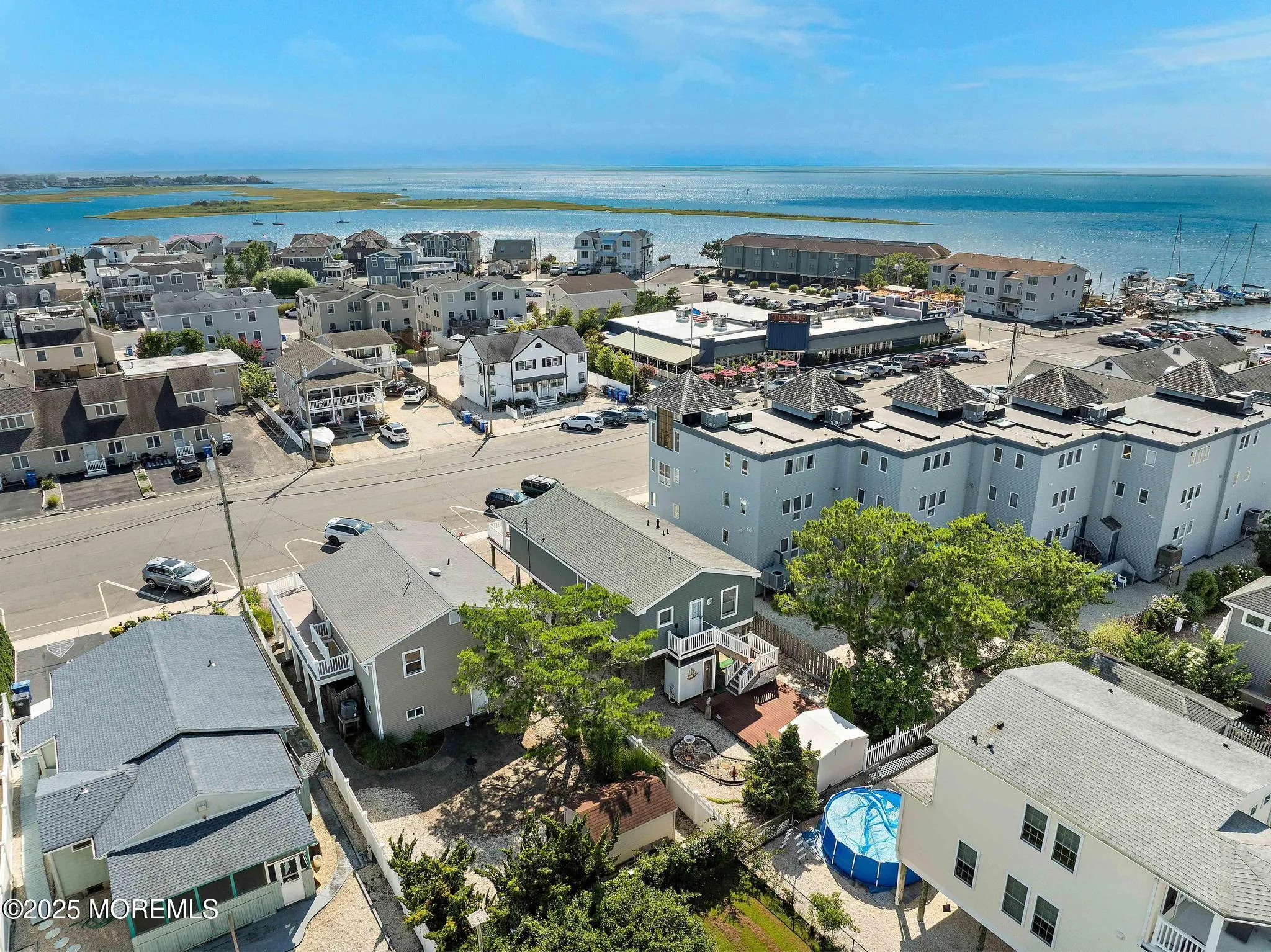 Beach Haven, New Jersey 08008, United States, 3 Bedrooms Bedrooms, ,2 BathroomsBathrooms,Residential,Active,195064