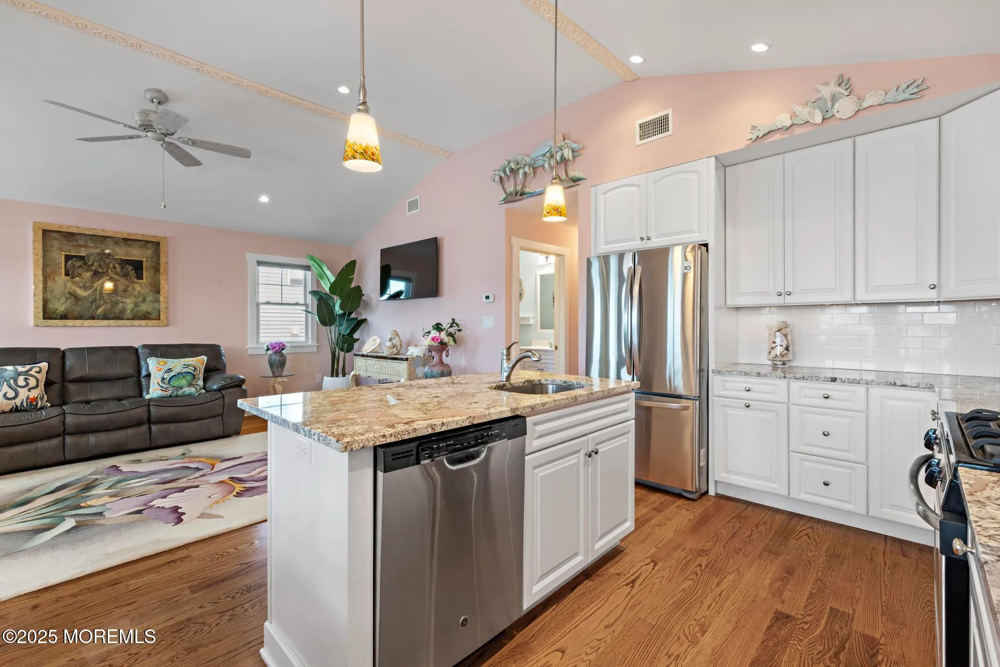 Beach Haven, New Jersey 08008, United States, 3 Bedrooms Bedrooms, ,2 BathroomsBathrooms,Residential,Active,195064