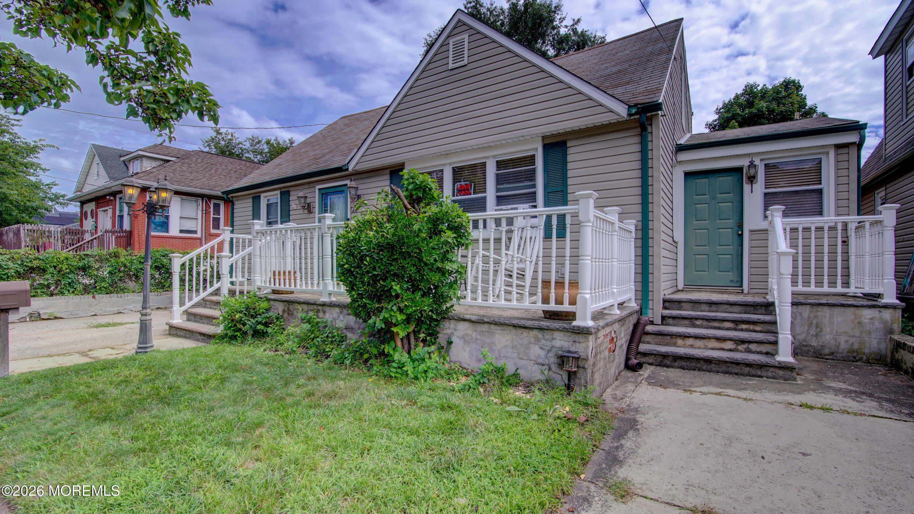 44 Briarwood Avenue