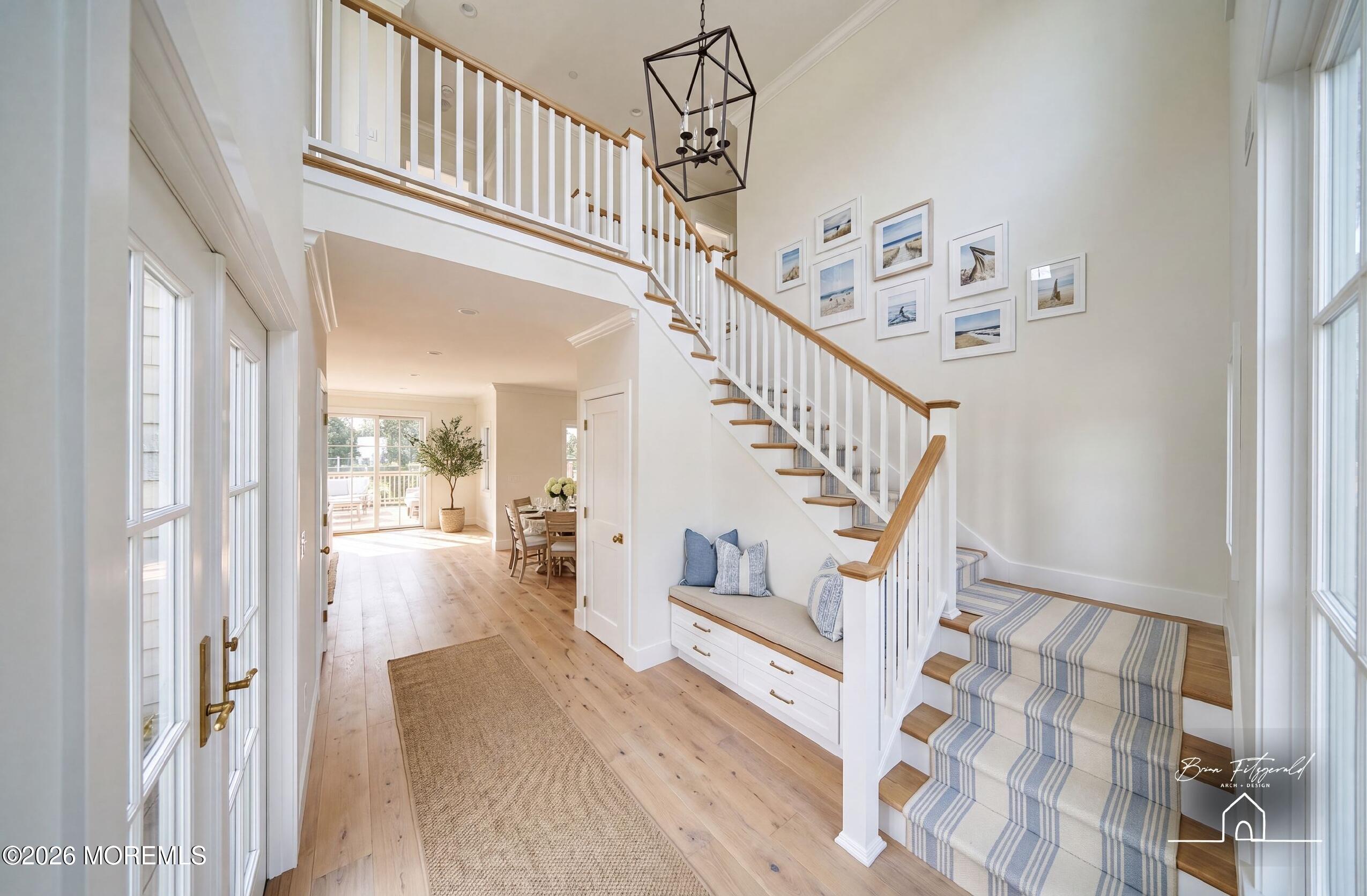 907 Woodcrest Drive