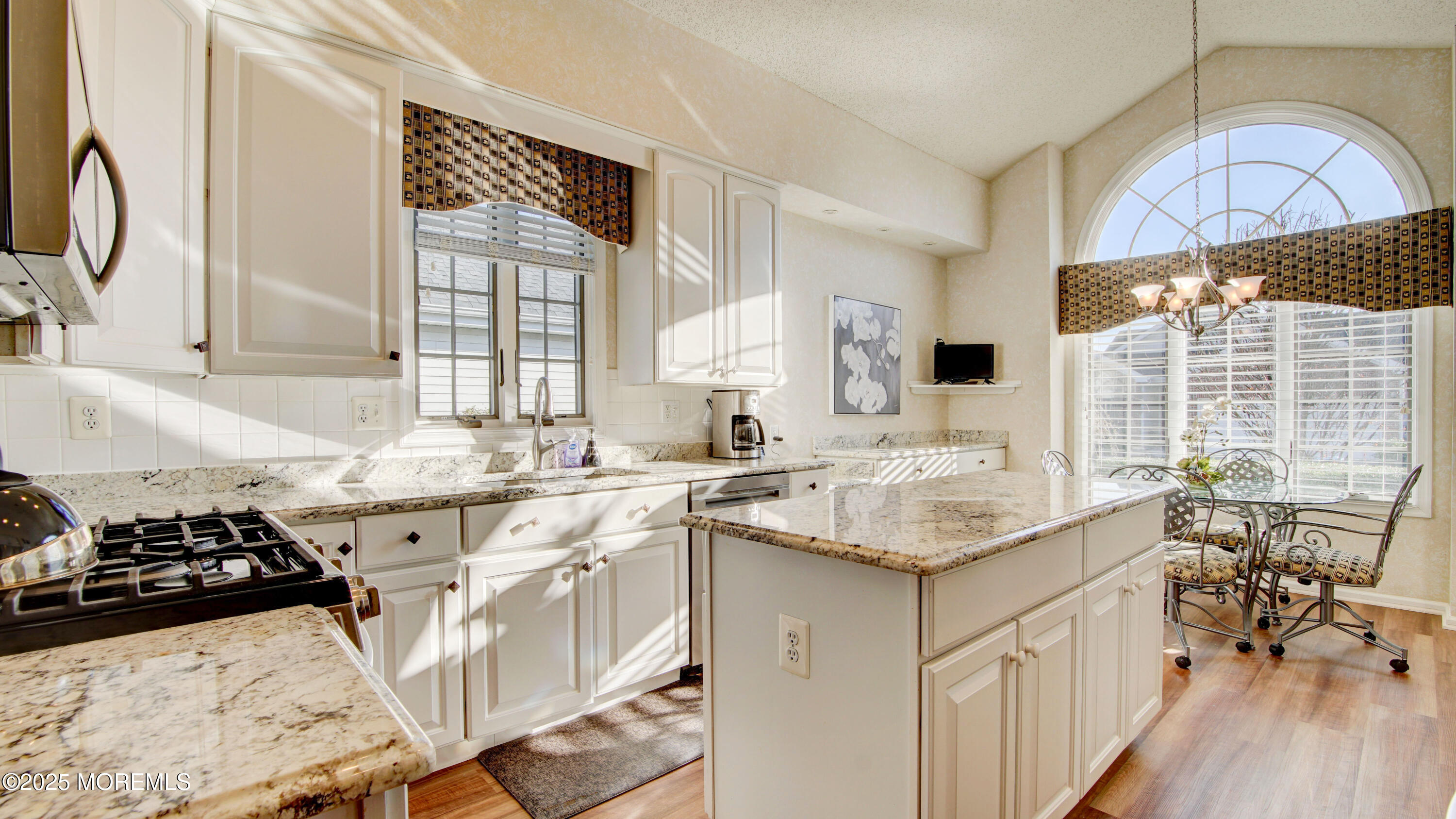 24 Westminster Drive, Monroe Township, New Jersey image 5