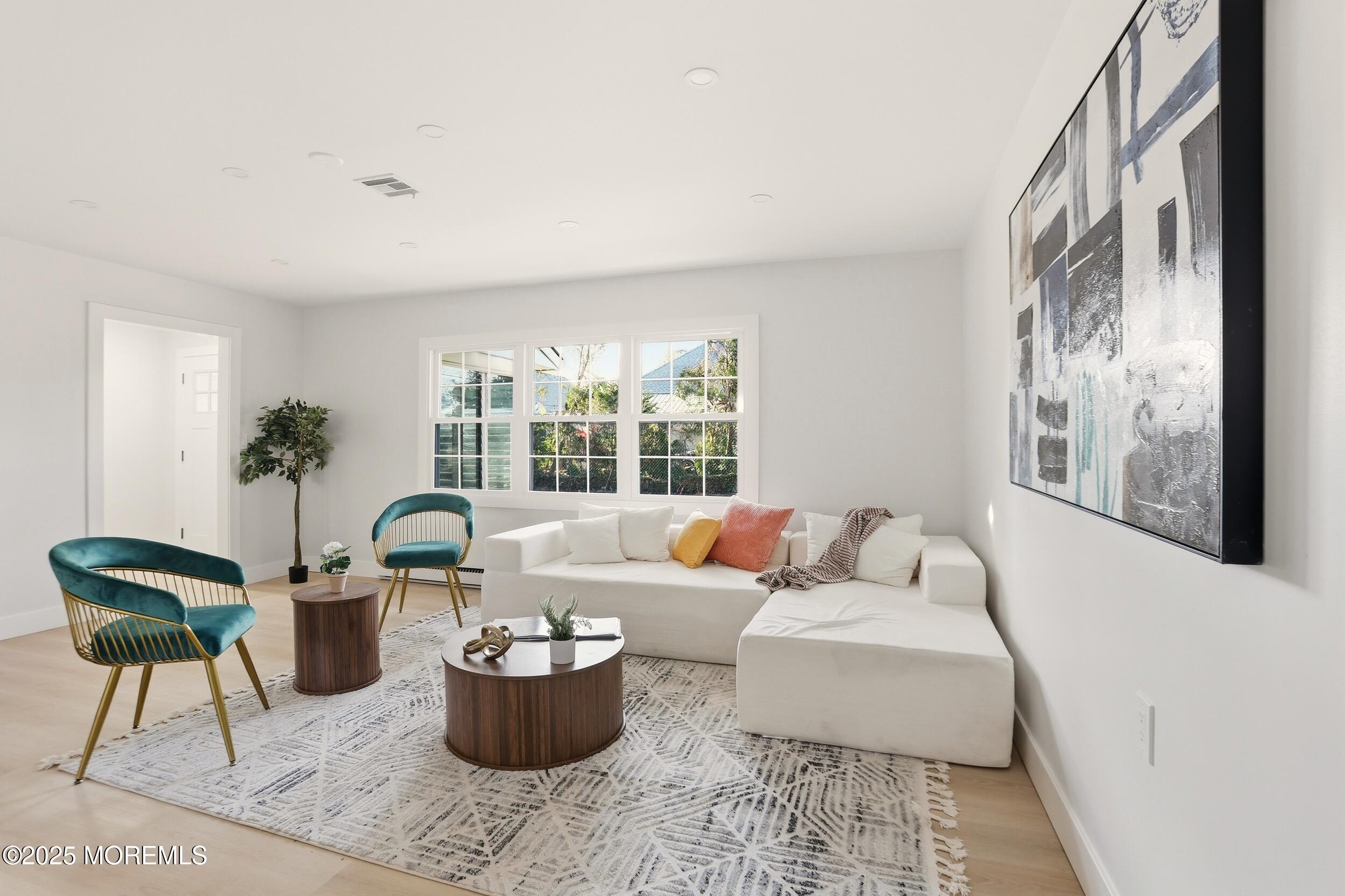 1255 Hamilton Court C