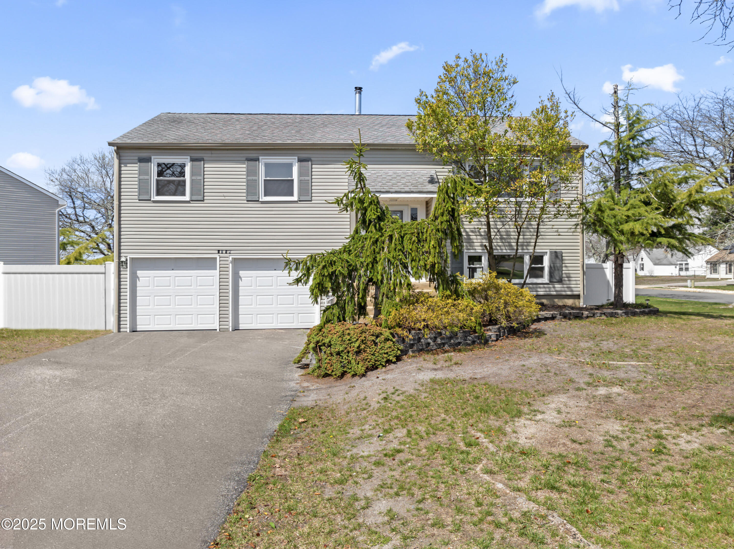 1064 Tralee Drive, Toms River, New Jersey image 1
