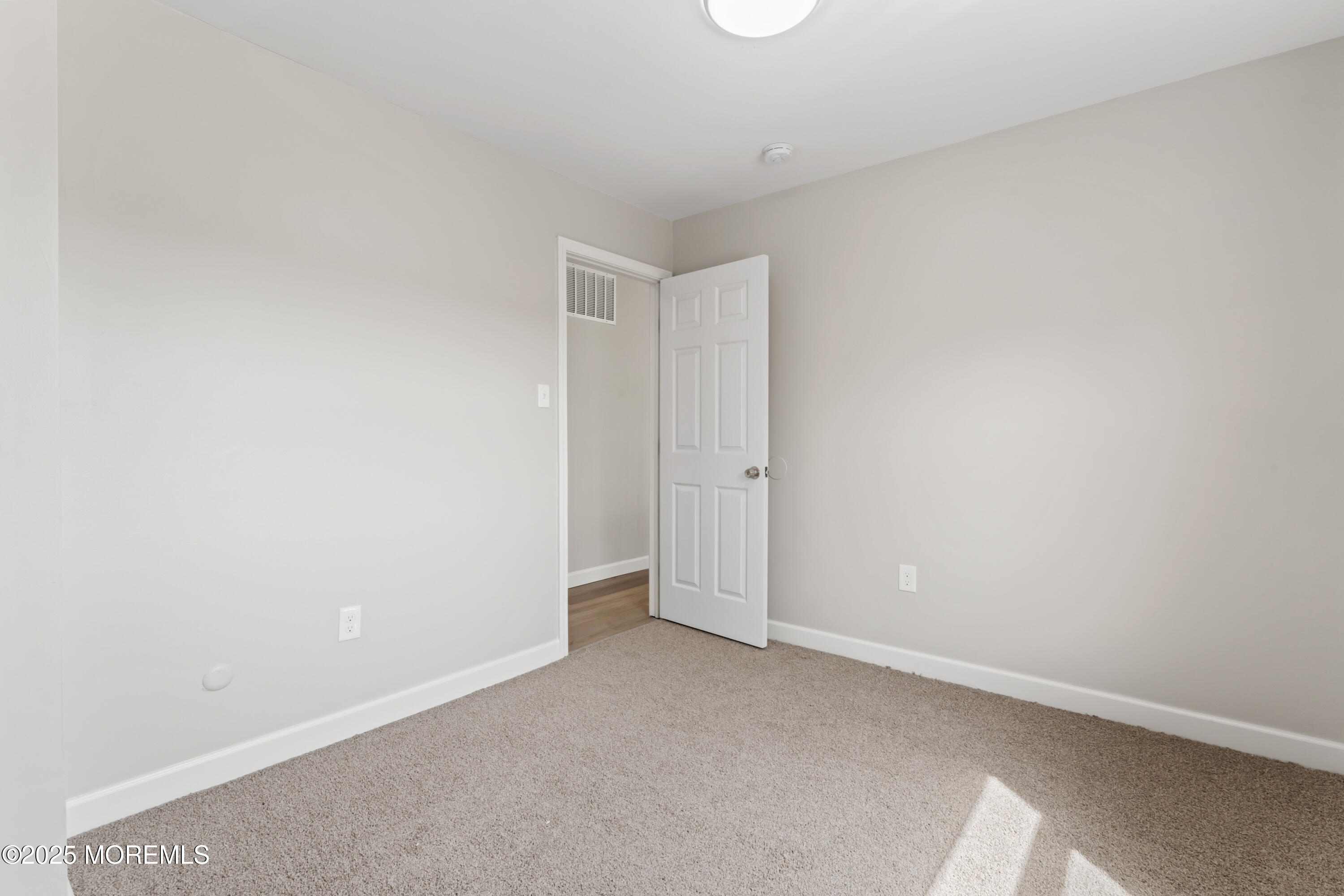 1064 Tralee Drive, Toms River, New Jersey image 15