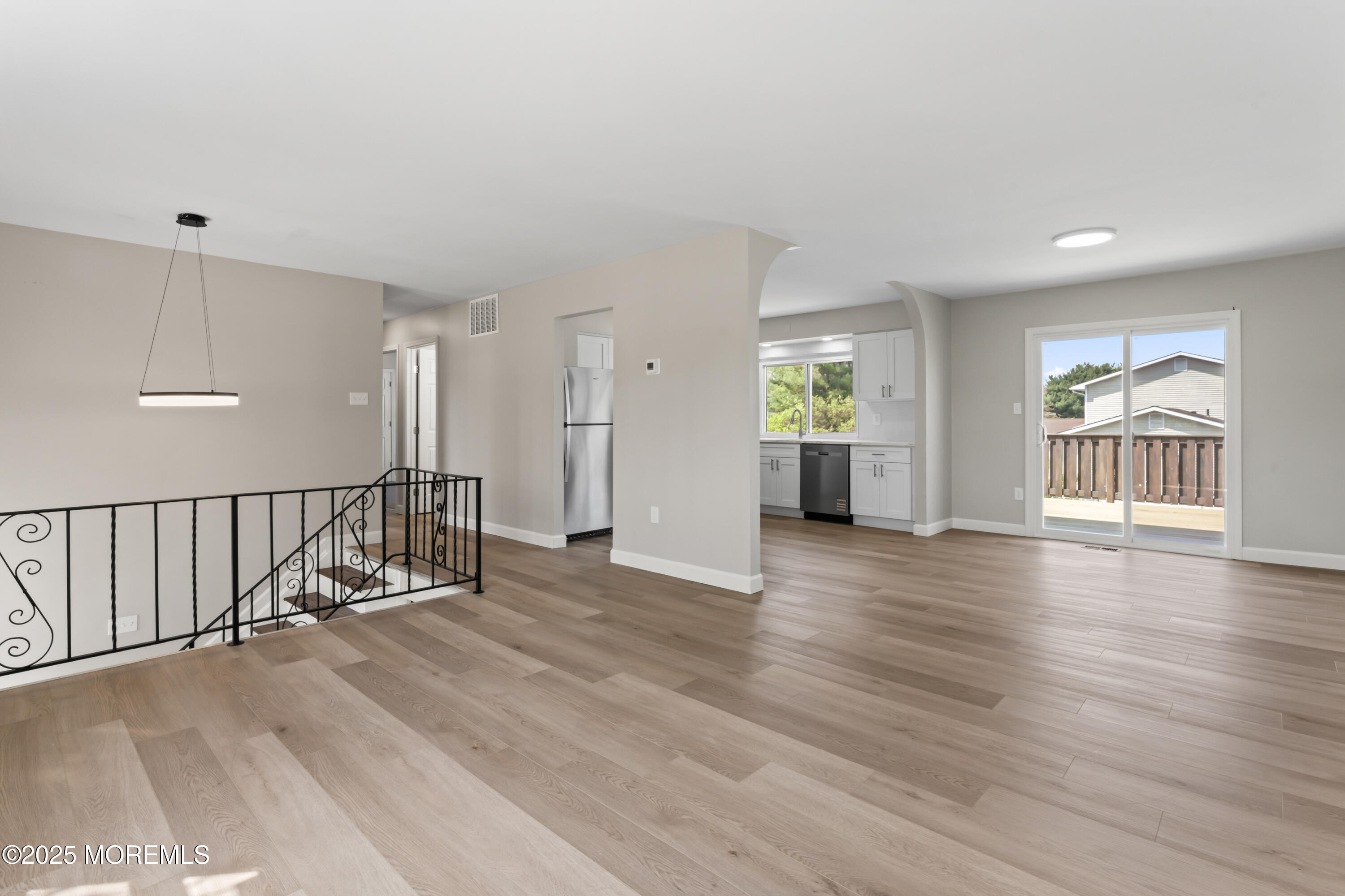1064 Tralee Drive, Toms River, New Jersey image 3