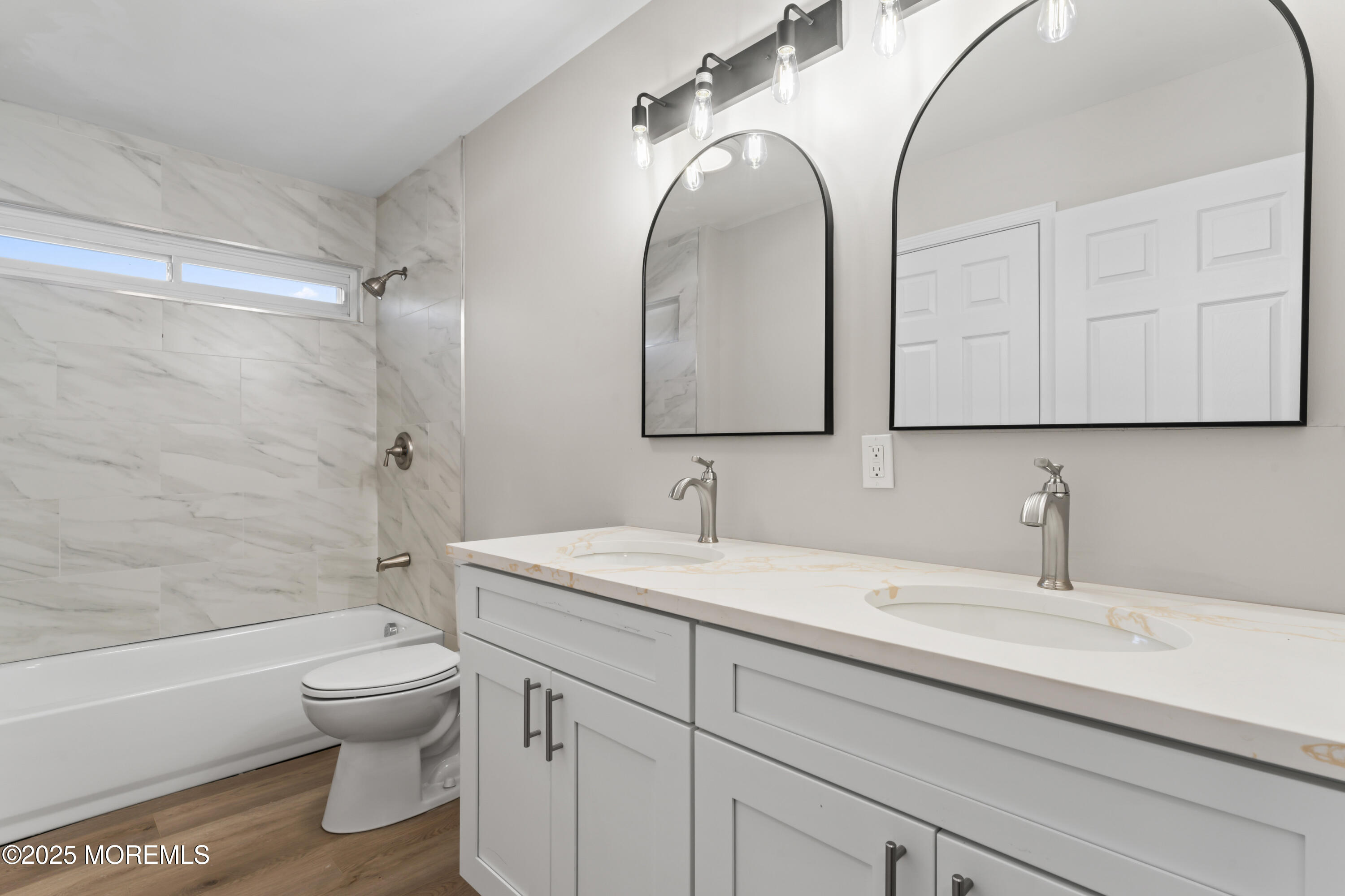 1064 Tralee Drive, Toms River, New Jersey image 11