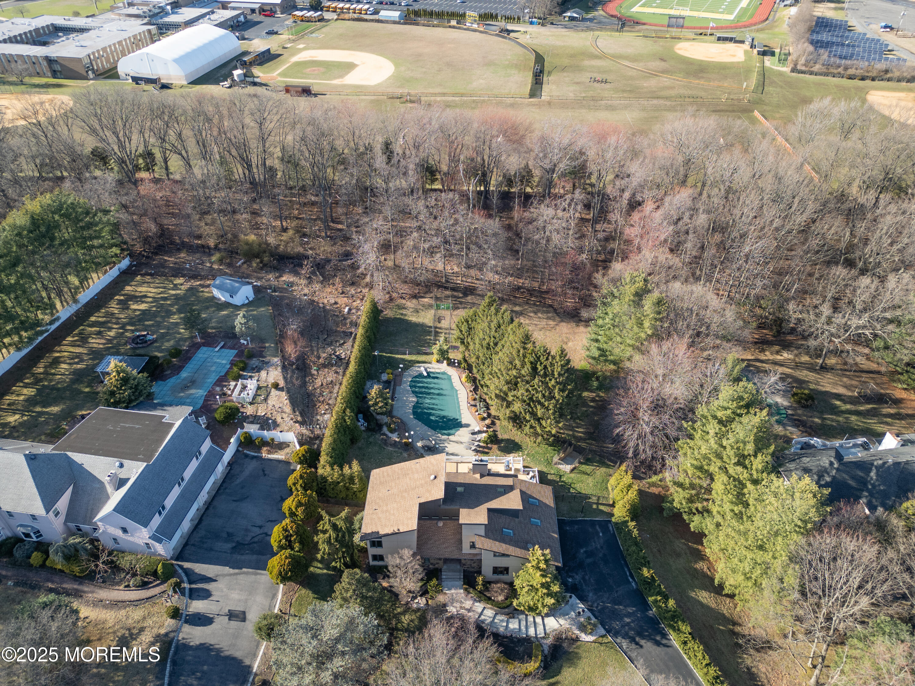 13 Dora Lane, Holmdel, New Jersey image 18
