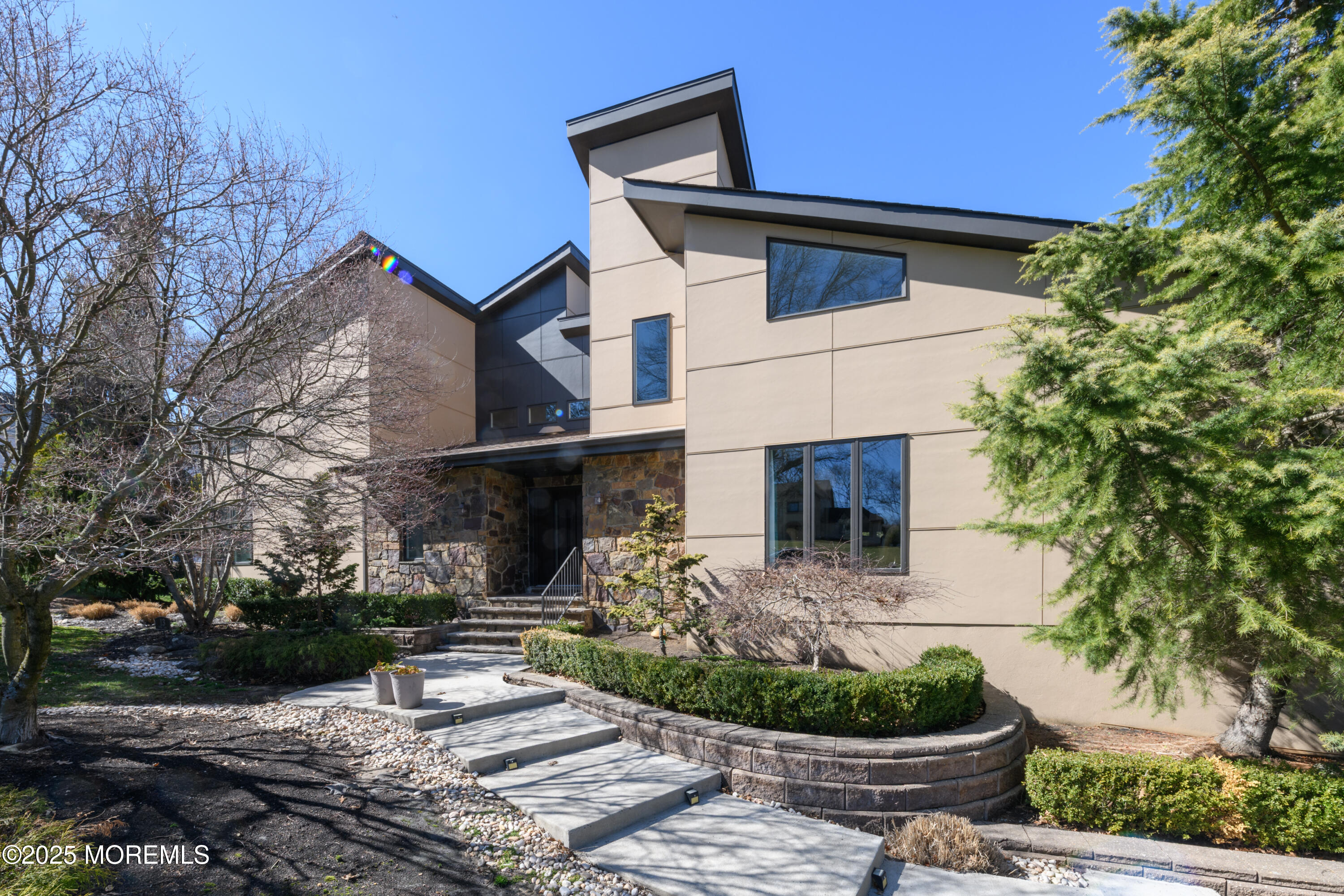 13 Dora Lane, Holmdel, New Jersey image 11