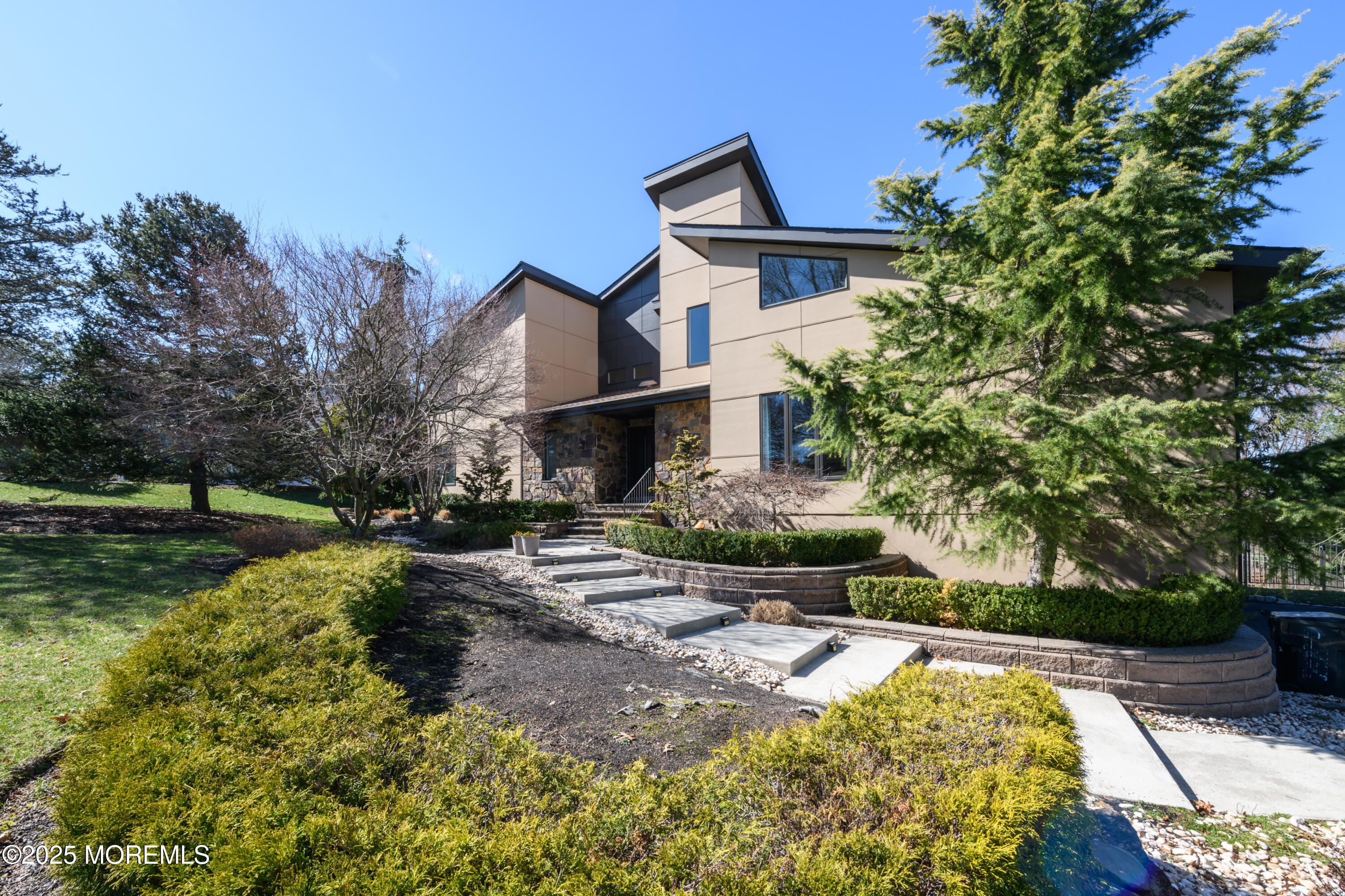 13 Dora Lane, Holmdel, New Jersey image 13