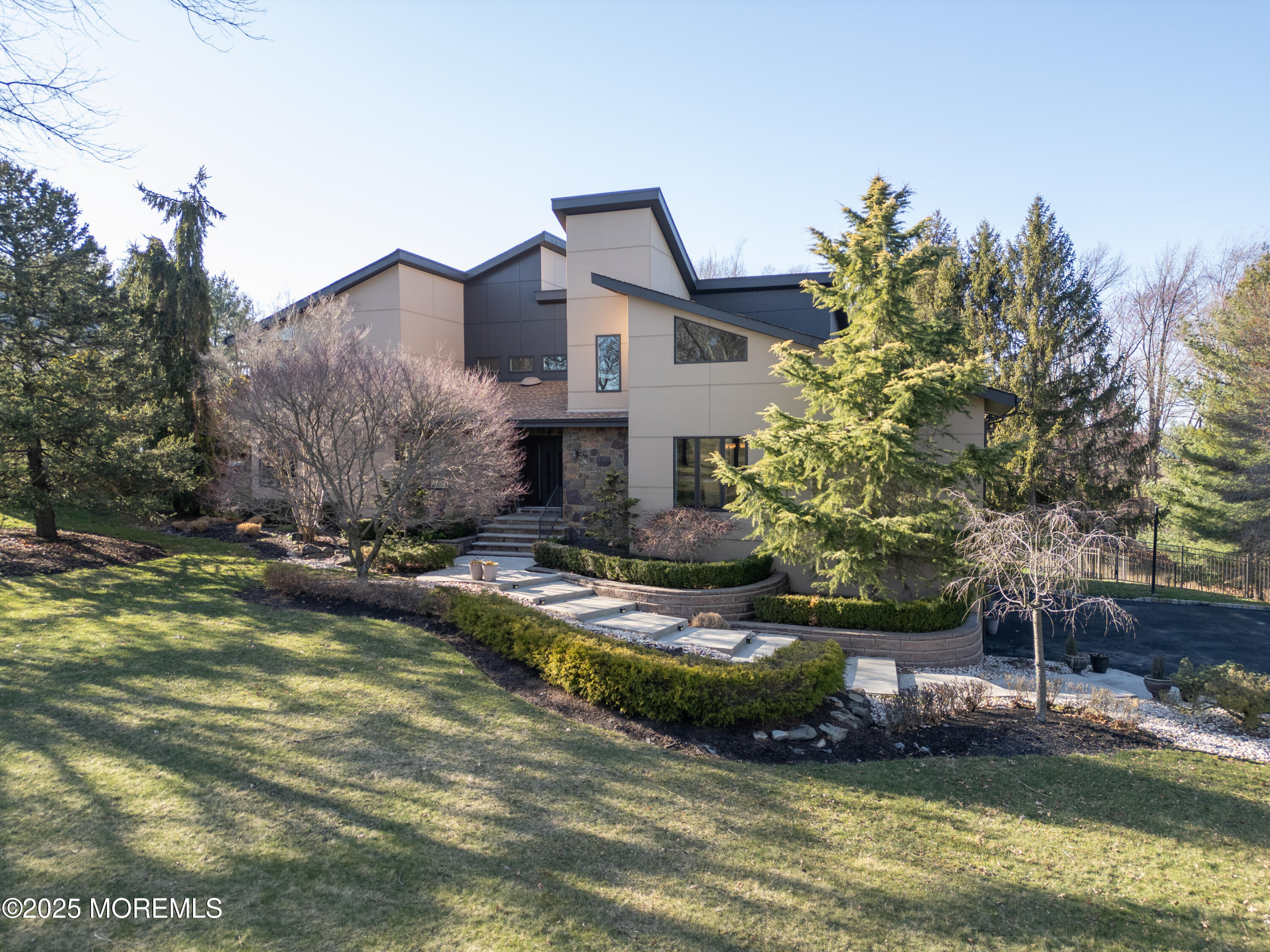 13 Dora Lane, Holmdel, New Jersey image 8