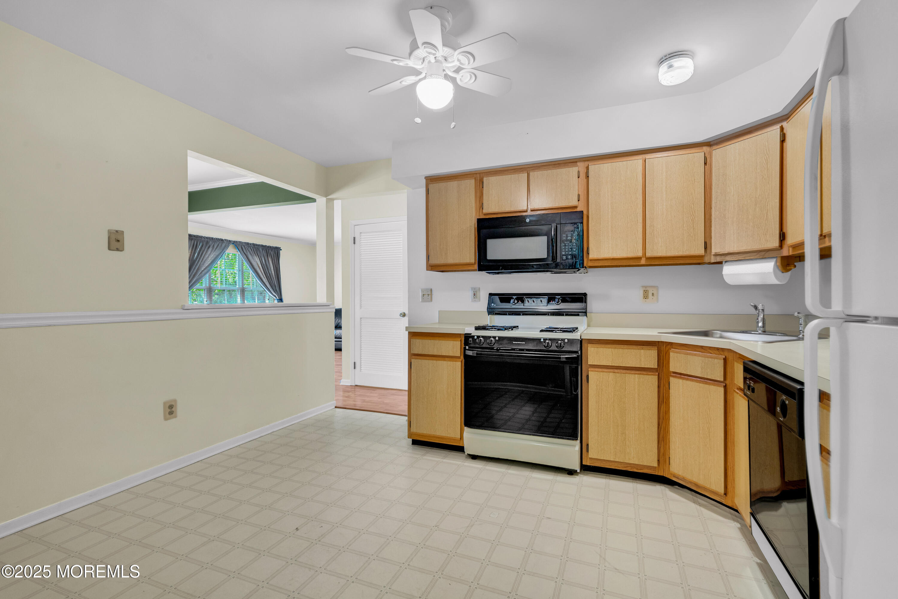 11 Adler Circle, Lumberton, New Jersey image 30