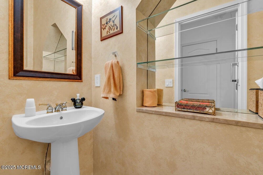 2502 Sparrowbush Lane, Manasquan, New Jersey image 48