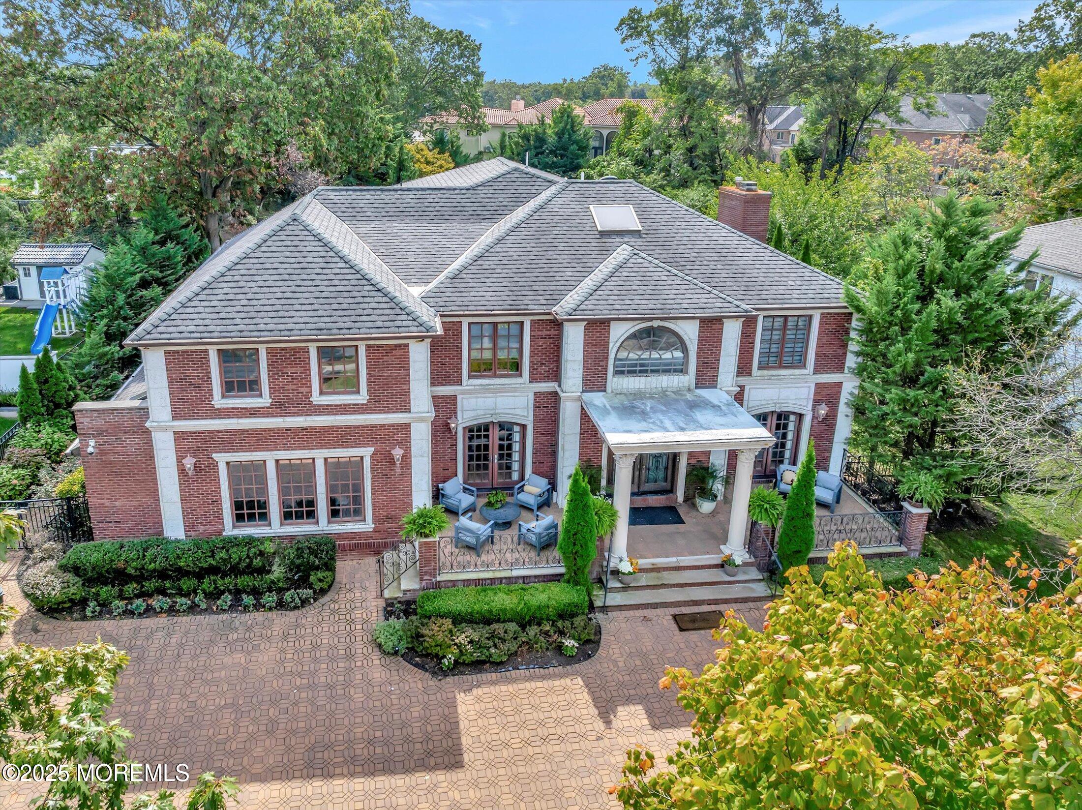 13 Valley Forge Road