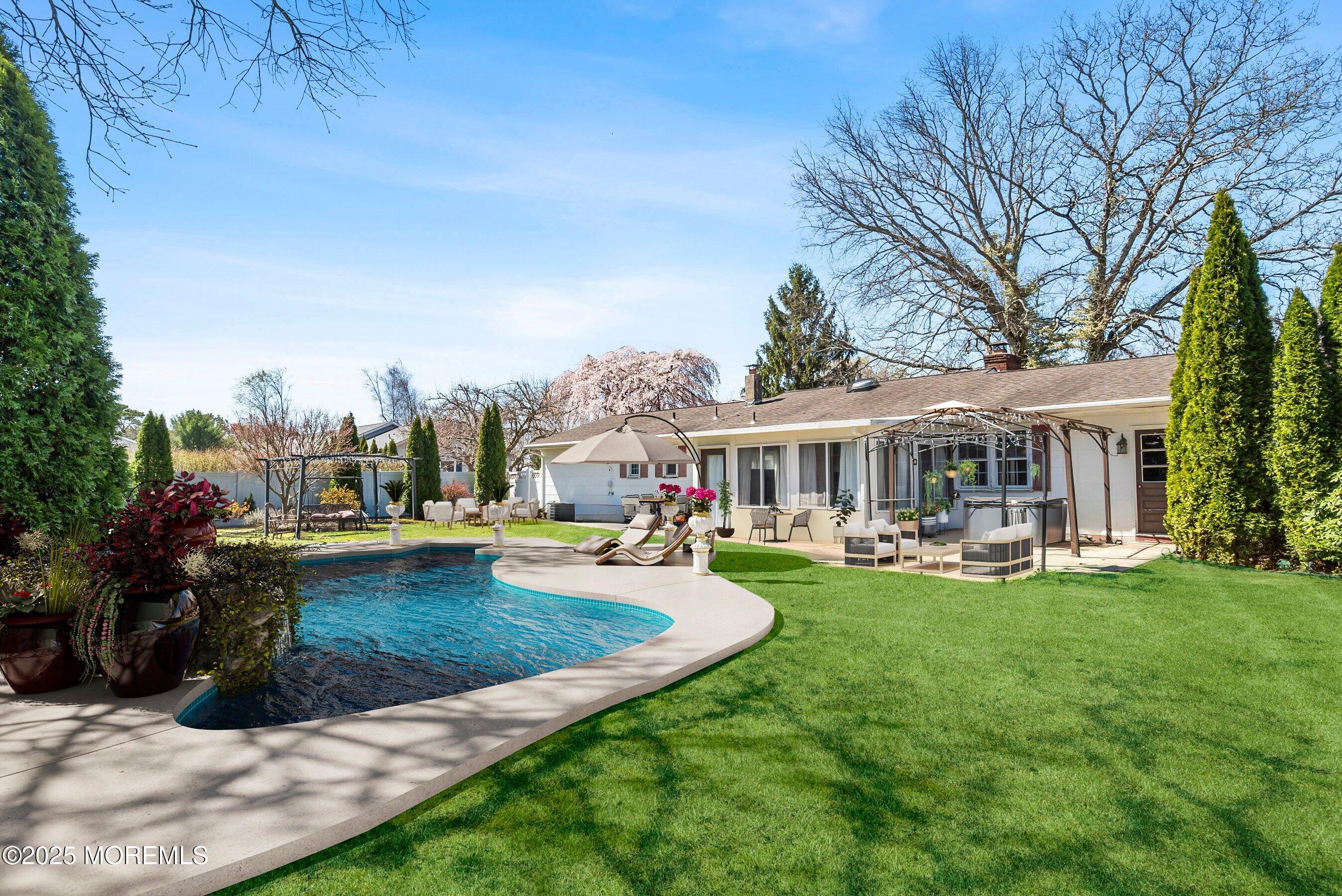 356 Colt Place, Manchester, New Jersey image 1