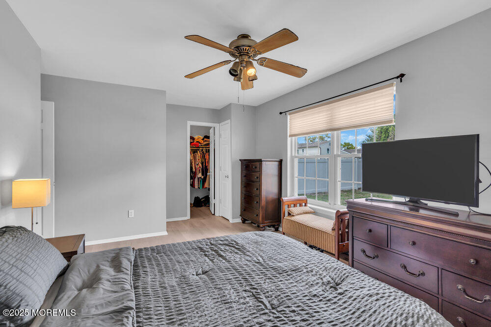 27 Laurel Crest Drive, Howell, New Jersey image 13