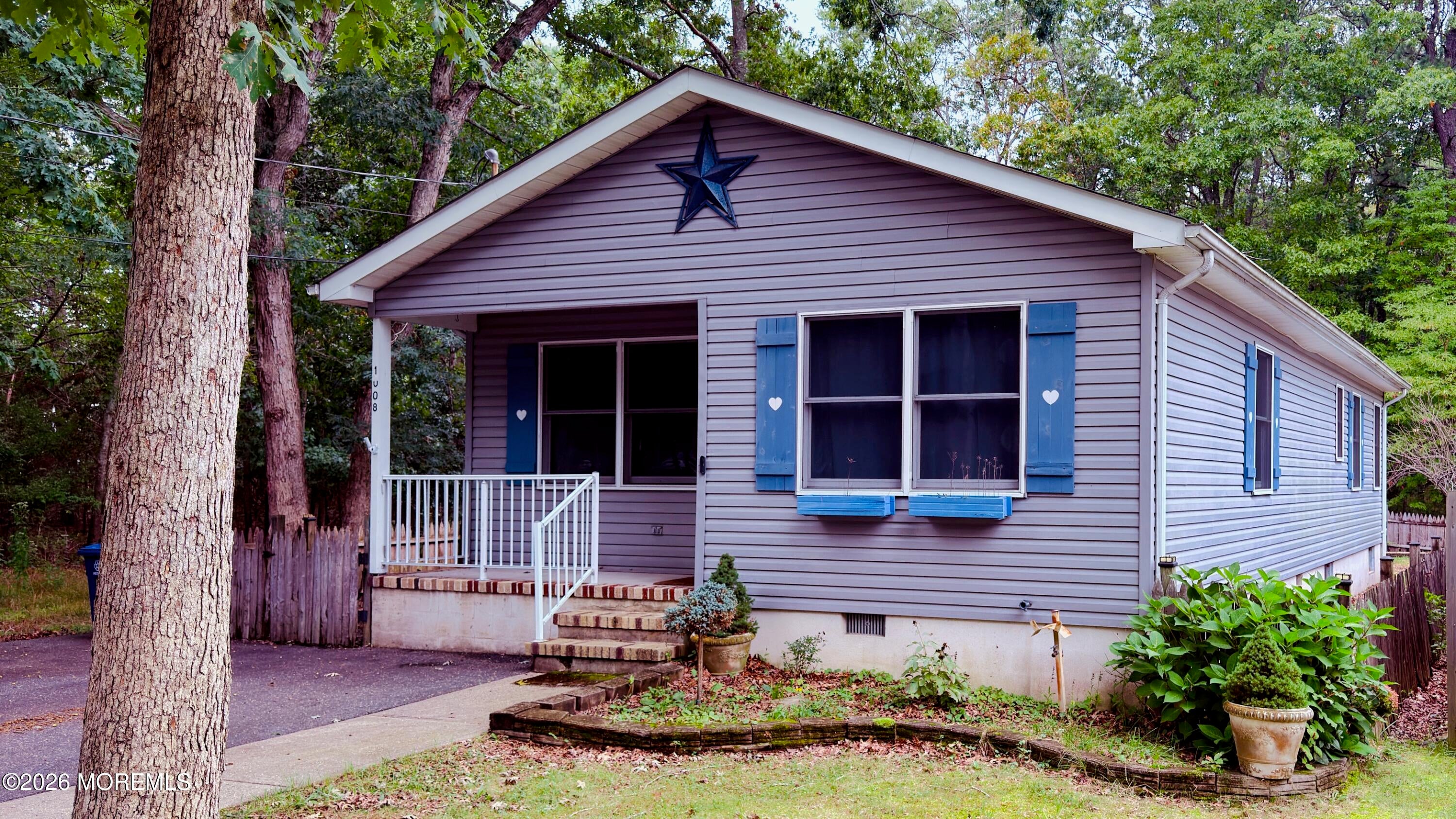 1008 Trenton Avenue