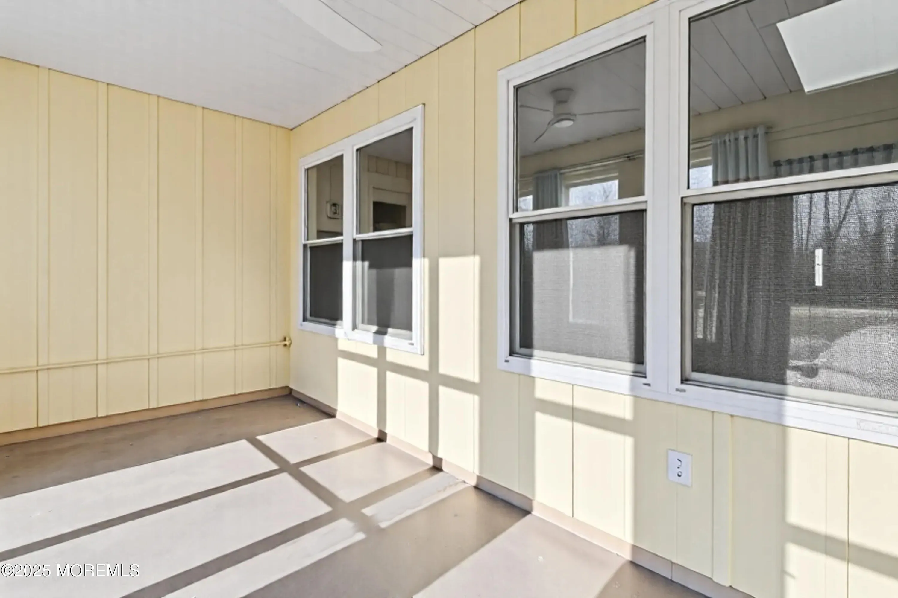 Little Egg Harbor, New Jersey 08087, United States, 2 Bedrooms Bedrooms, ,1 BathroomBathrooms,Residential,Pending,251047