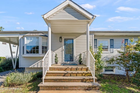 Photo for 7 Kentucky Drive