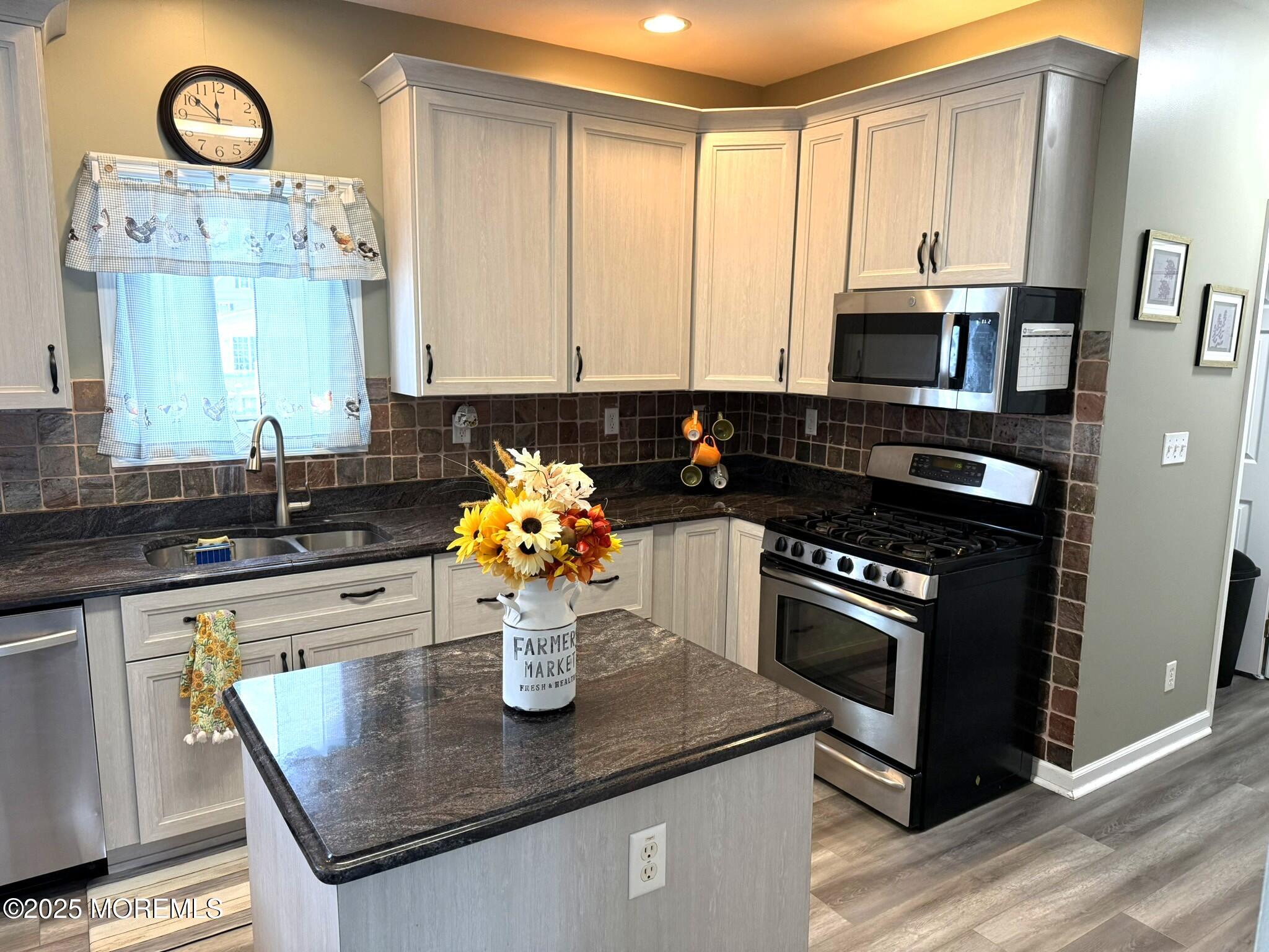 128 E Delaware Drive, Little Egg Harbor, New Jersey image 13