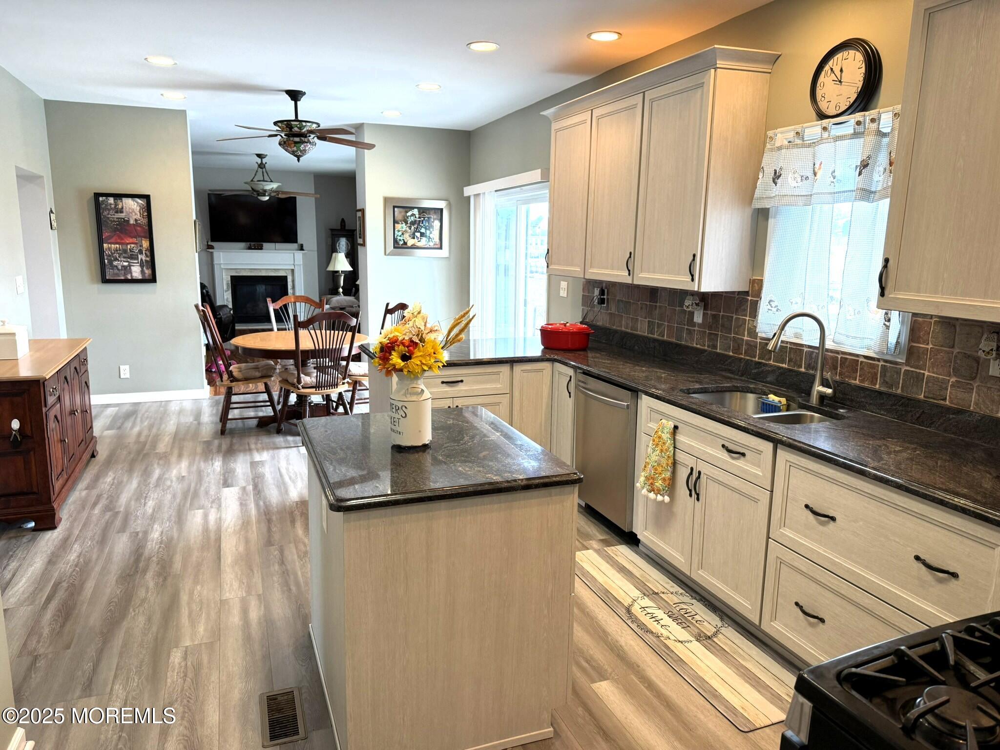 128 E Delaware Drive, Little Egg Harbor, New Jersey image 8