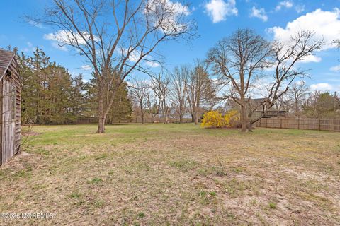 56 Littleworth Road Manahawkin NJ 08050