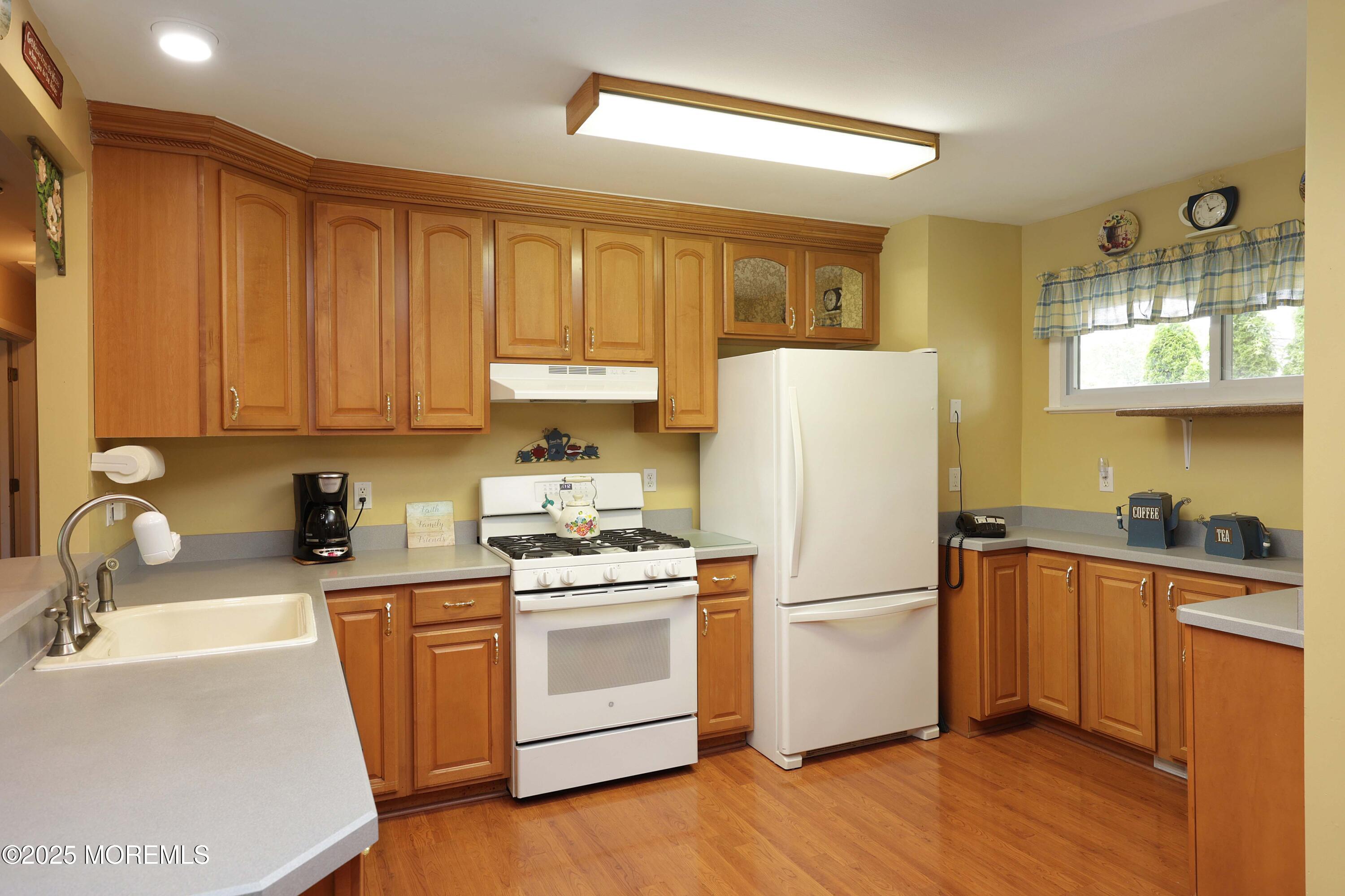 101 Chelsea Avenue, Pine Beach, New Jersey image 12