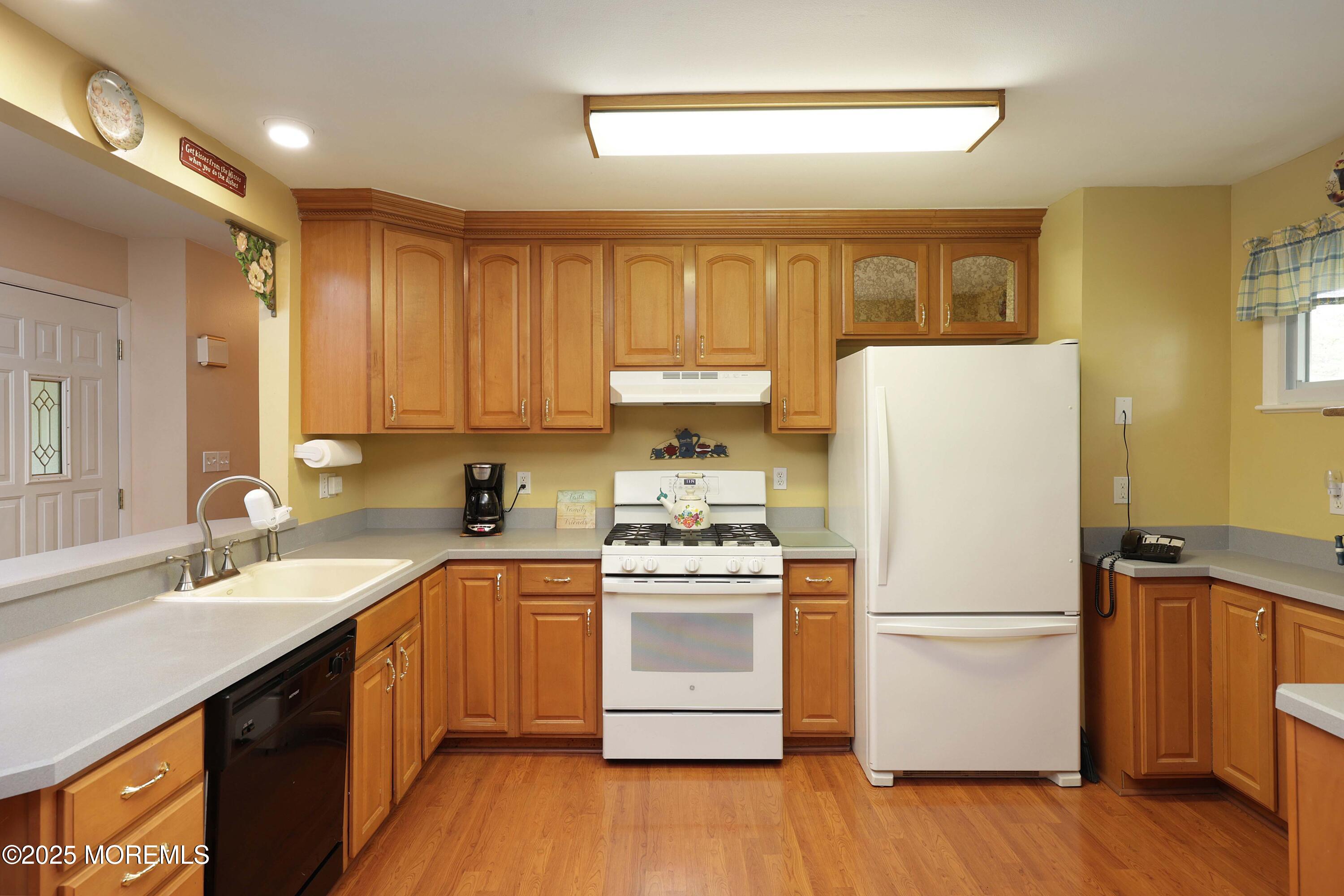 101 Chelsea Avenue, Pine Beach, New Jersey image 13