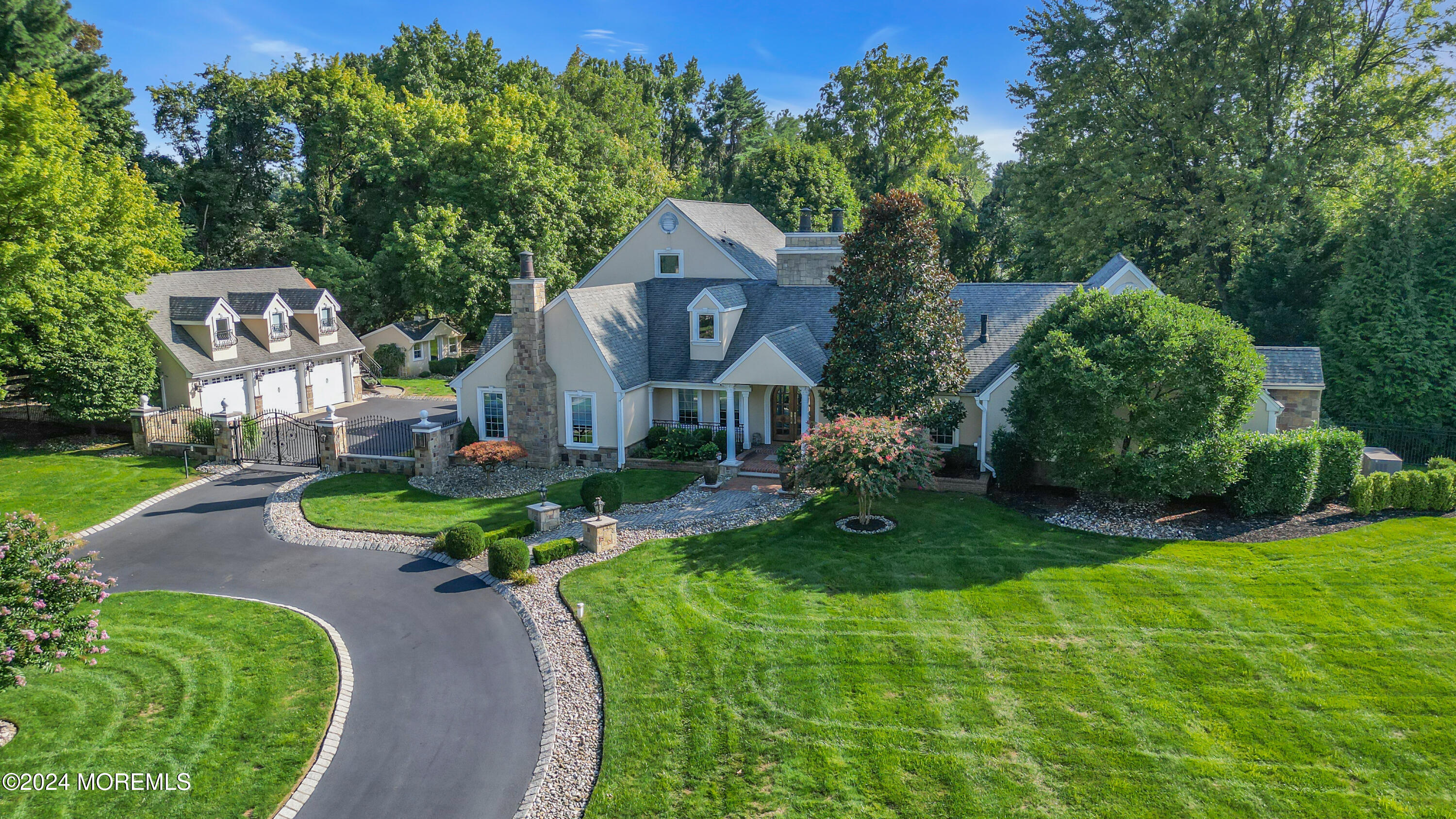 28 Fox Hedge Road, Colts Neck, New Jersey image 1