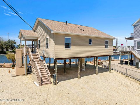 Homes For Sale - 120 Marlin Road<br/> Tuckerton, NJ 08087