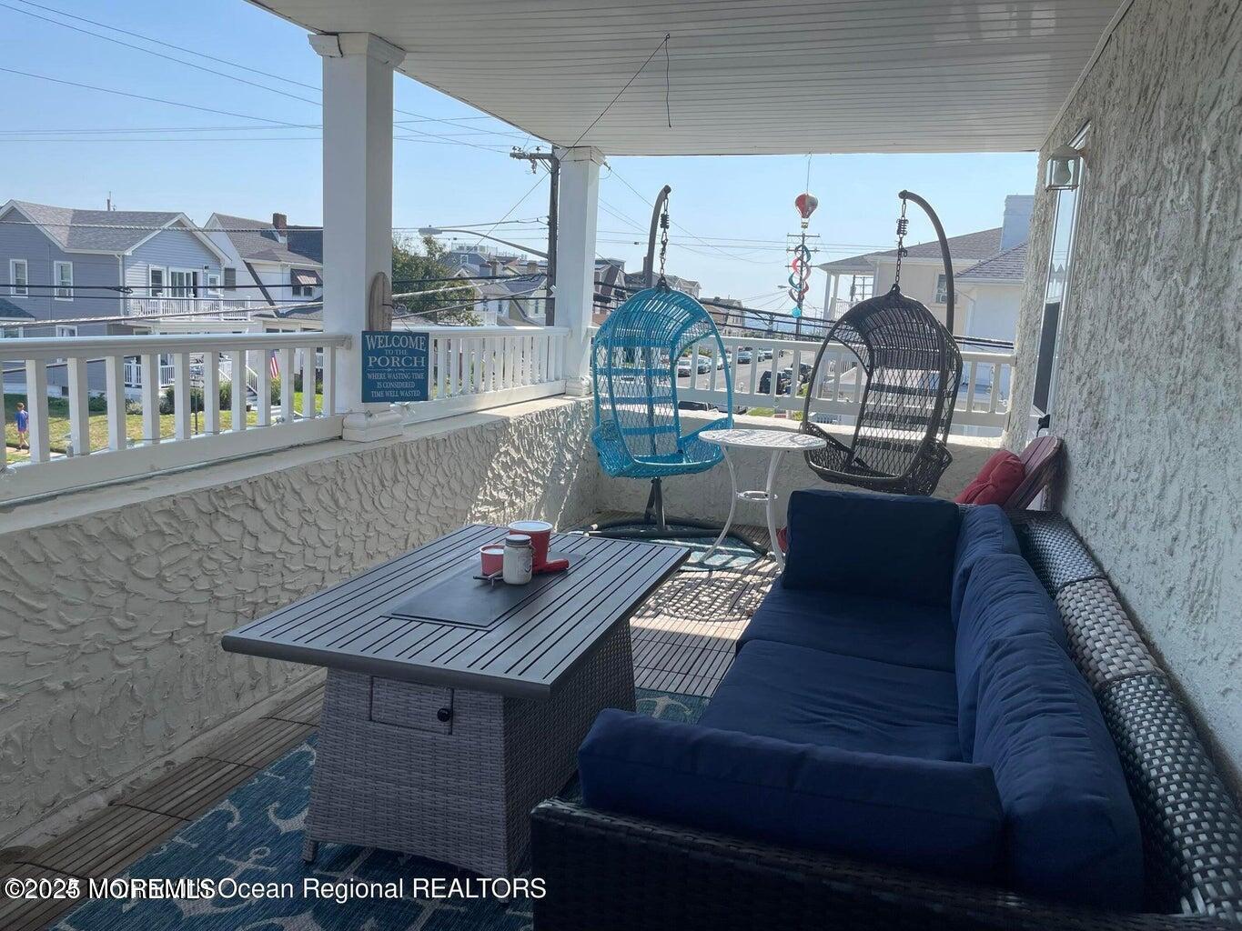 711 Beach Avenue 3