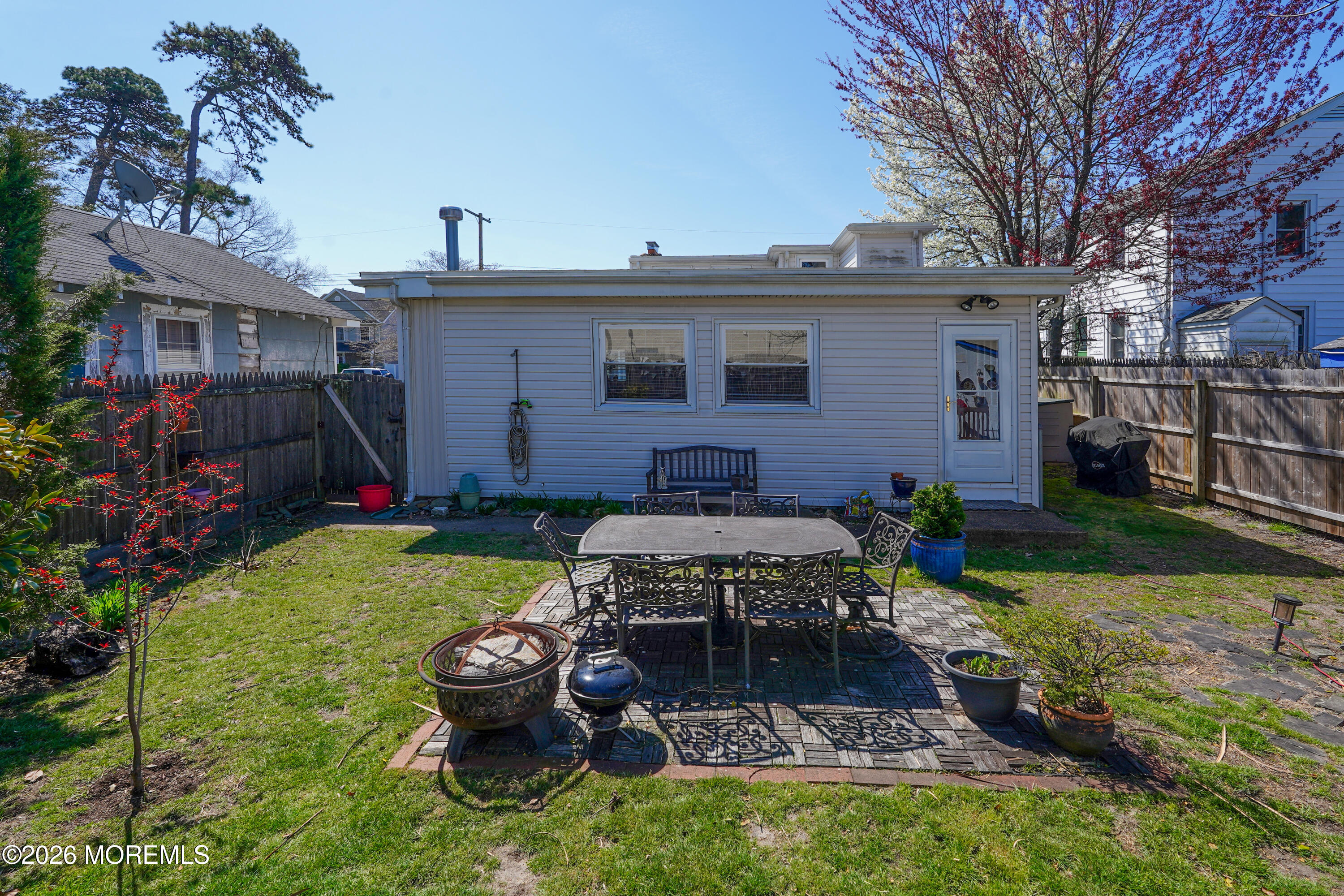 2147 Beach Boulevard