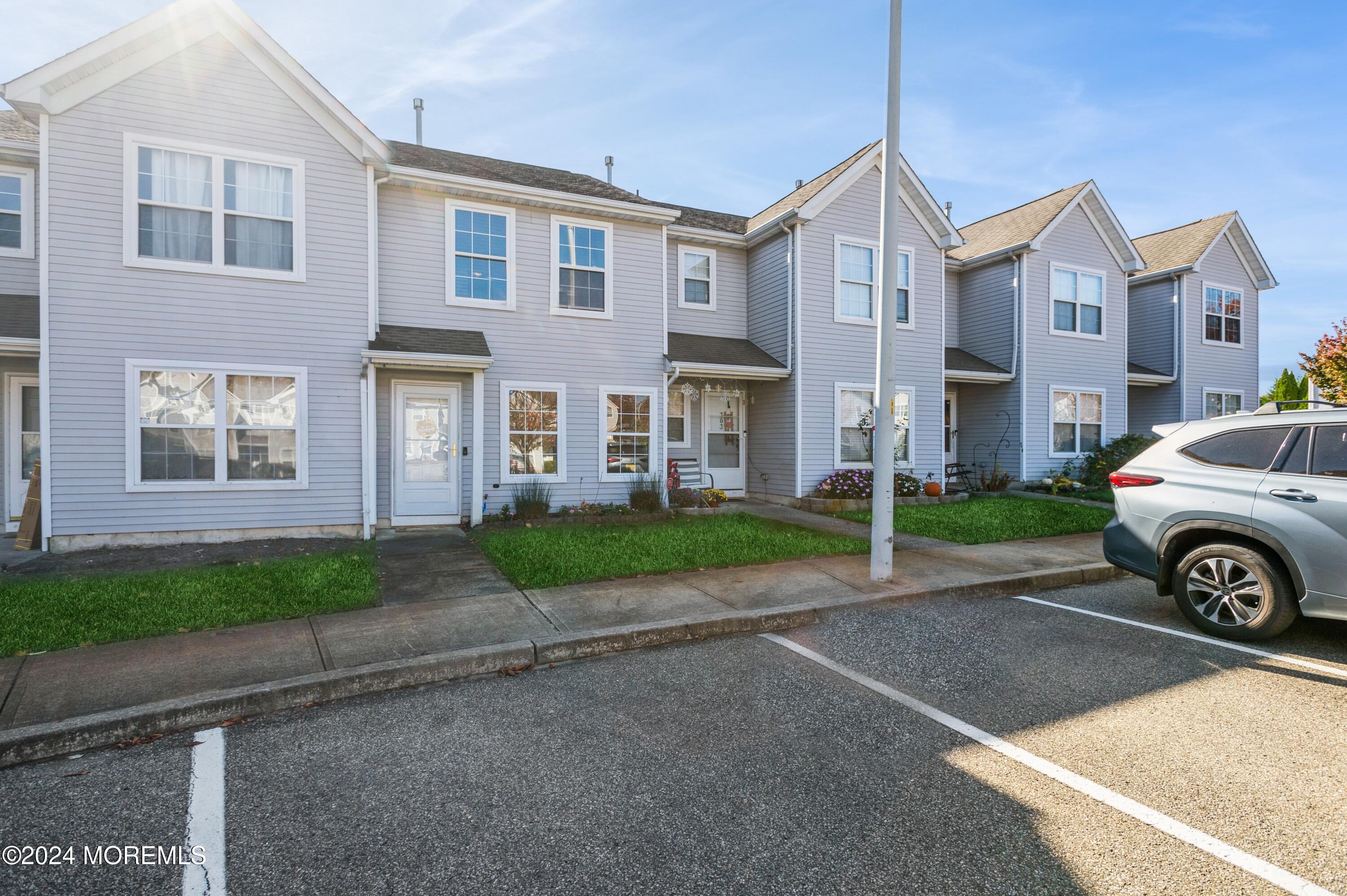 304 Prosperity Court #304, Toms River, New Jersey image 1