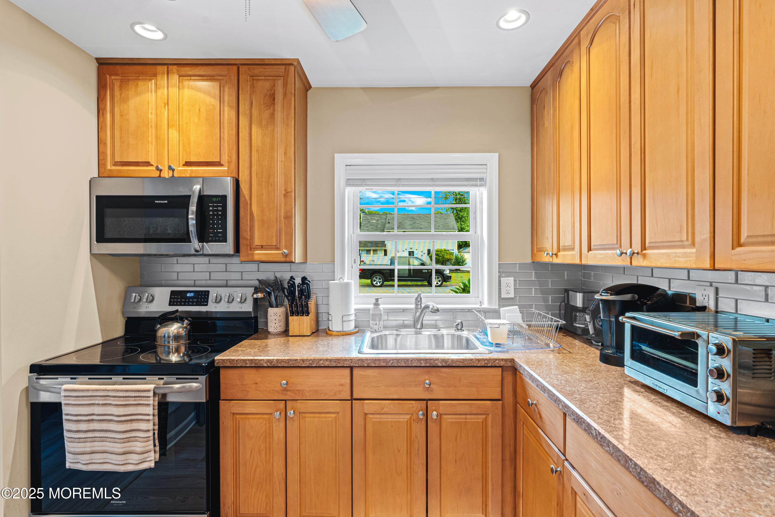 27 Sunrise Road, Old Bridge, New Jersey image 32