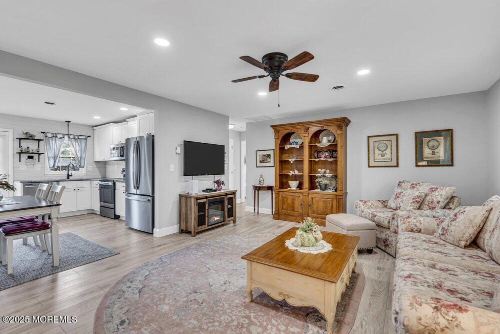 14B Yorkshire Court, Manchester, New Jersey image 8