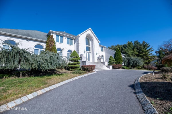 12 BLACK WALNUT WAY, MARLBORO, NJ 07746 - Image 0d96b4e2a3f2cfff92e4fb2f2f4a7519/3656208976