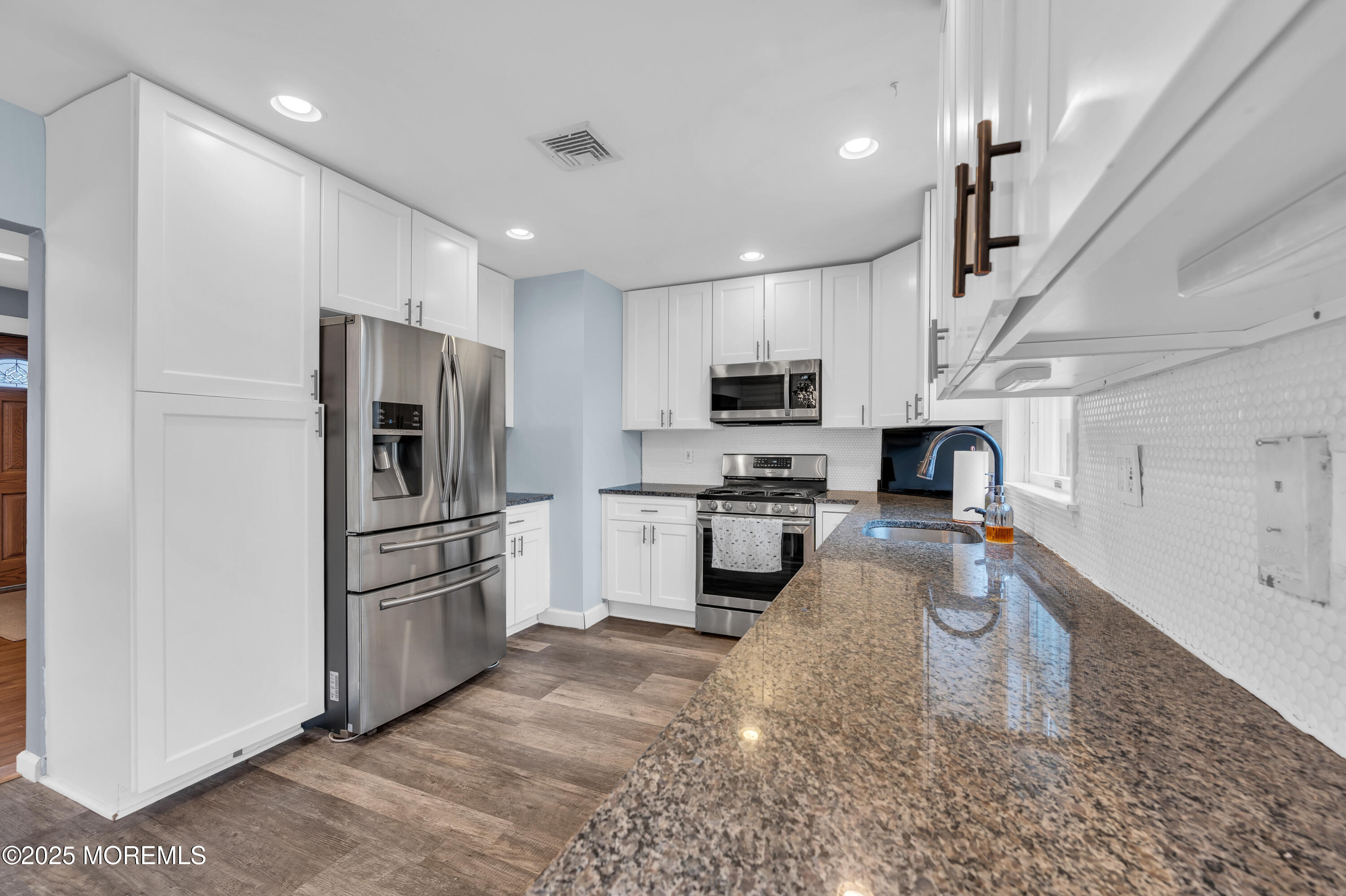 408 Cedar Drive, Lanoka Harbor, New Jersey image 19