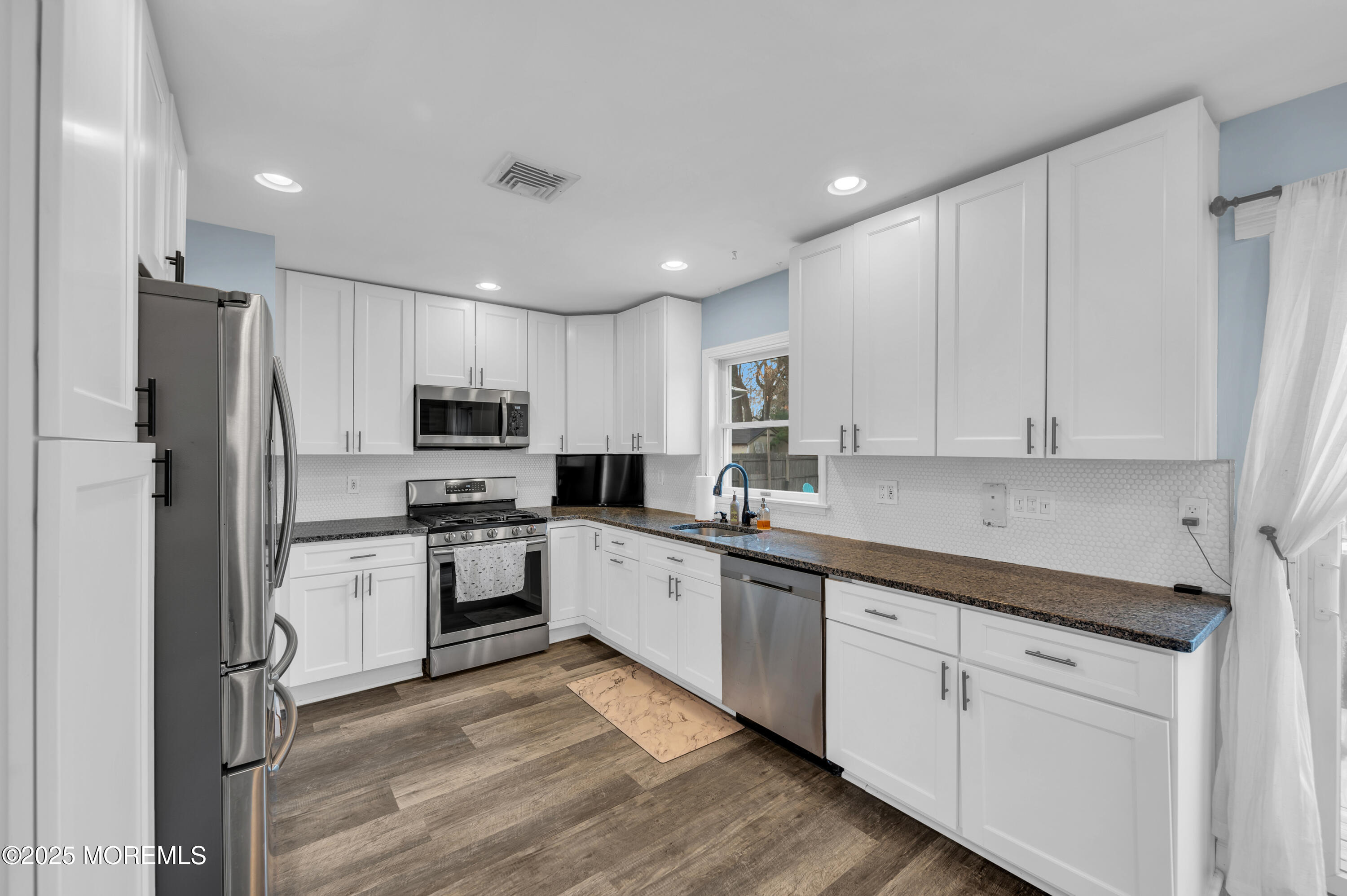 408 Cedar Drive, Lanoka Harbor, New Jersey image 23
