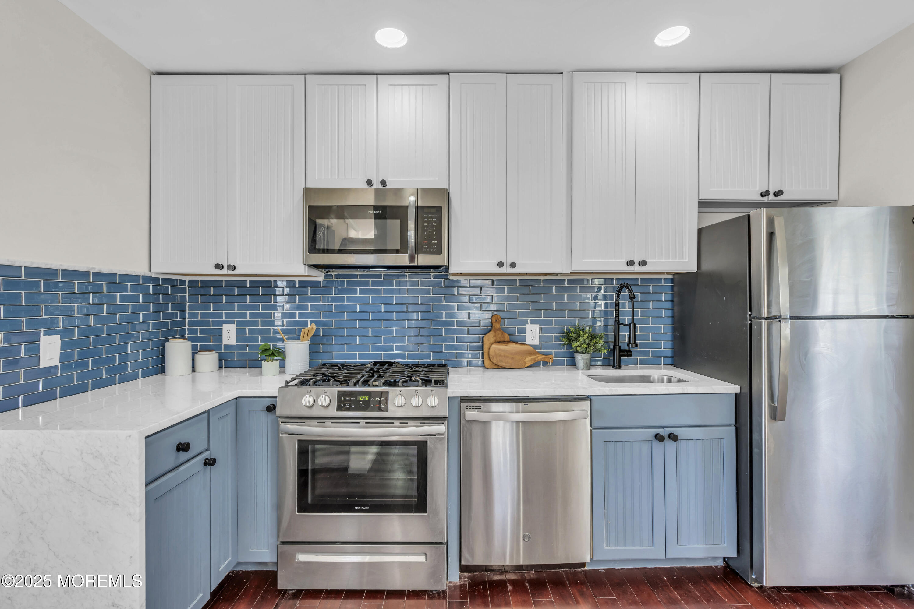 37 Shrewsbury Avenue