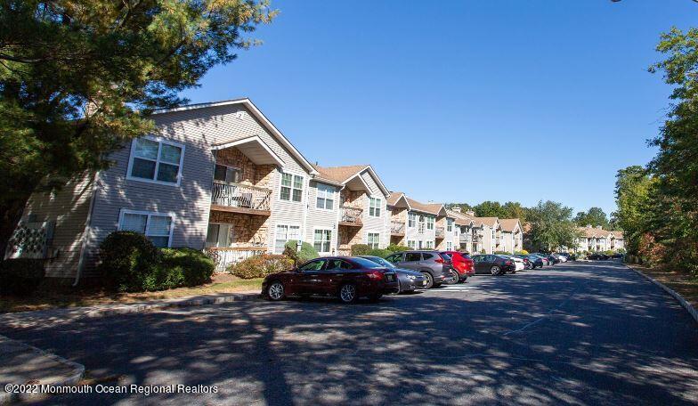 64 Diane Drive, Tinton Falls, New Jersey image 14