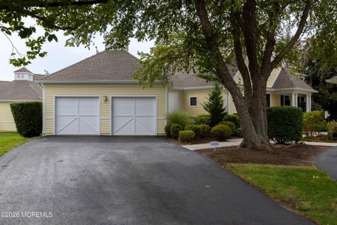 Condo For Sale - 21 Adams Way<br/> Shrewsbury Boro, NJ 07702