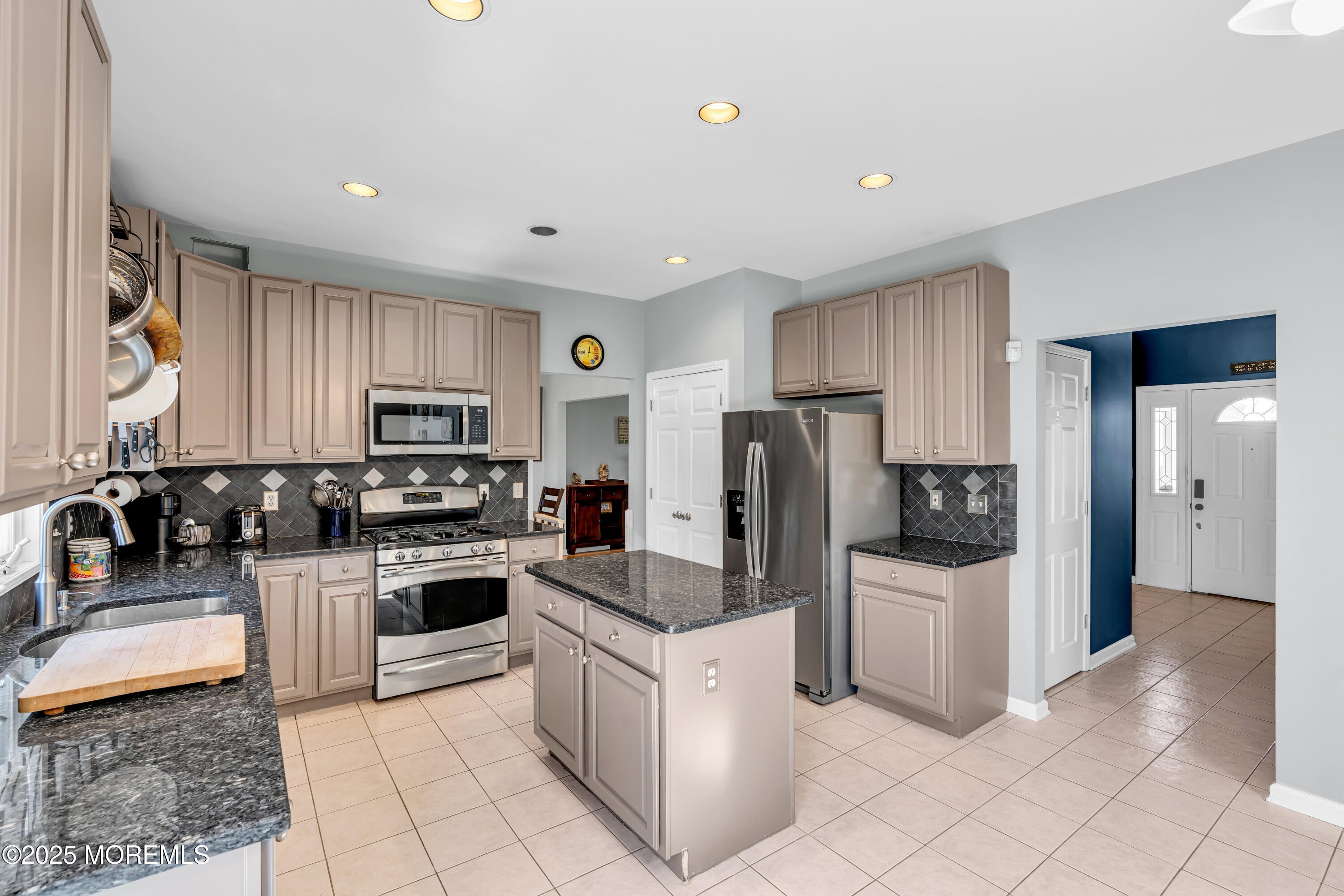 17 Mitchell Terrace, West Long Branch, New Jersey image 17