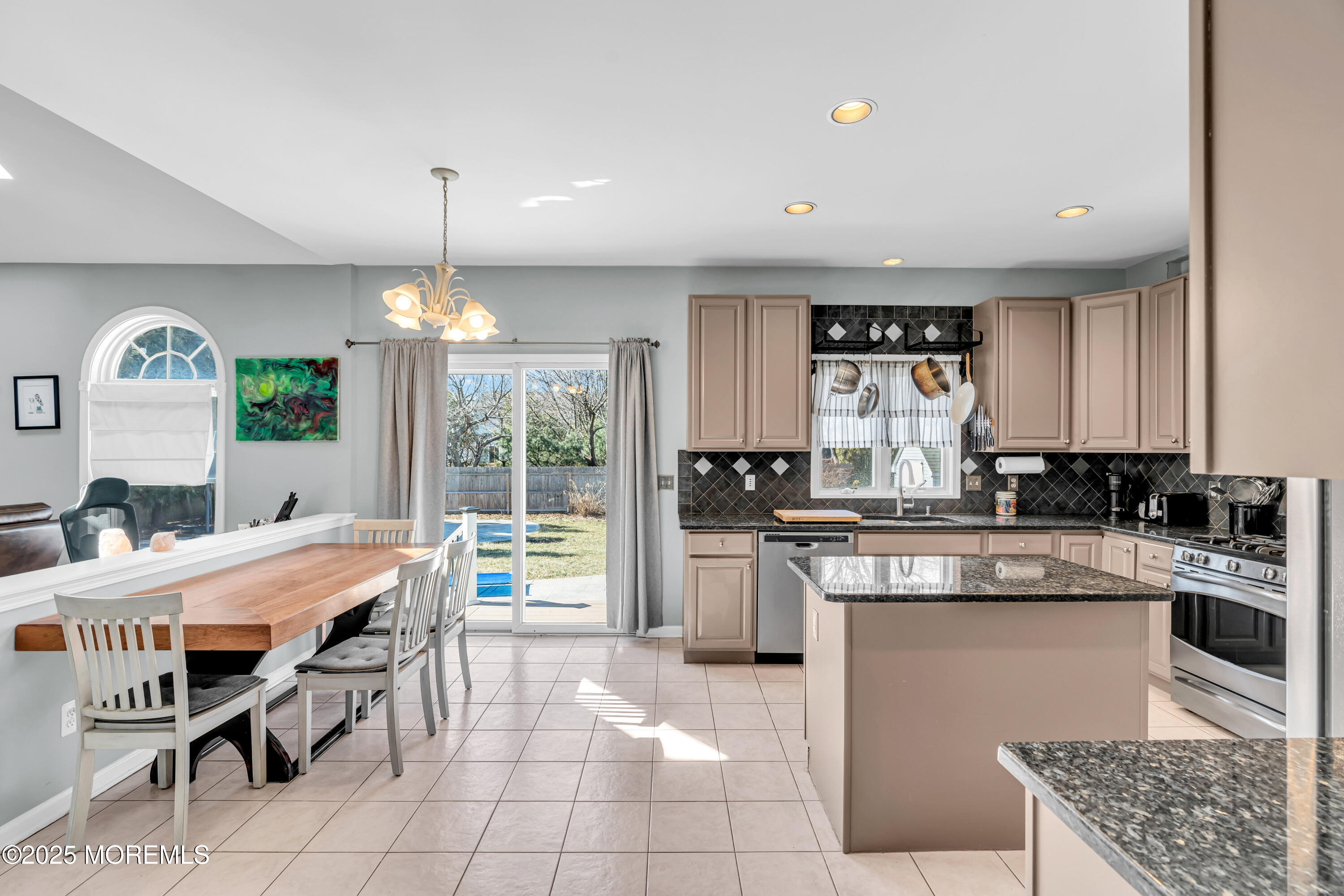 17 Mitchell Terrace, West Long Branch, New Jersey image 4