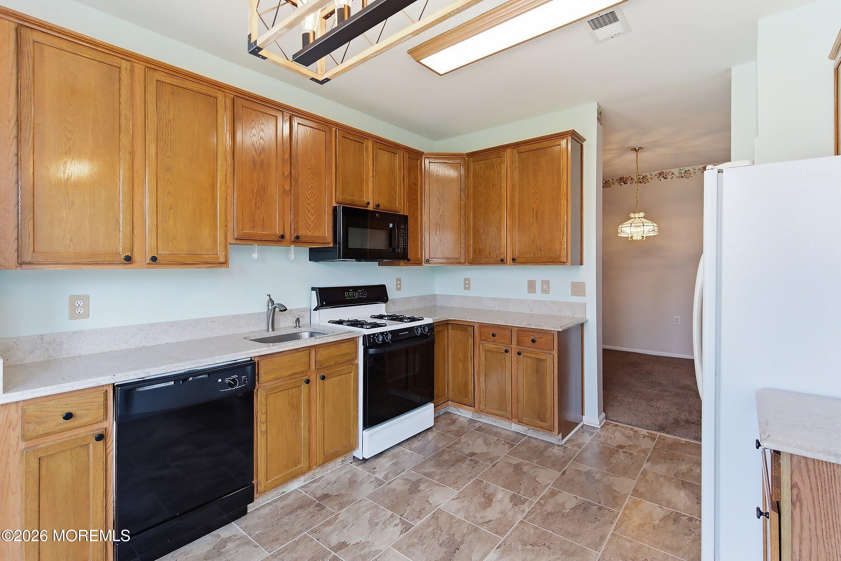 80 Nightingale Drive